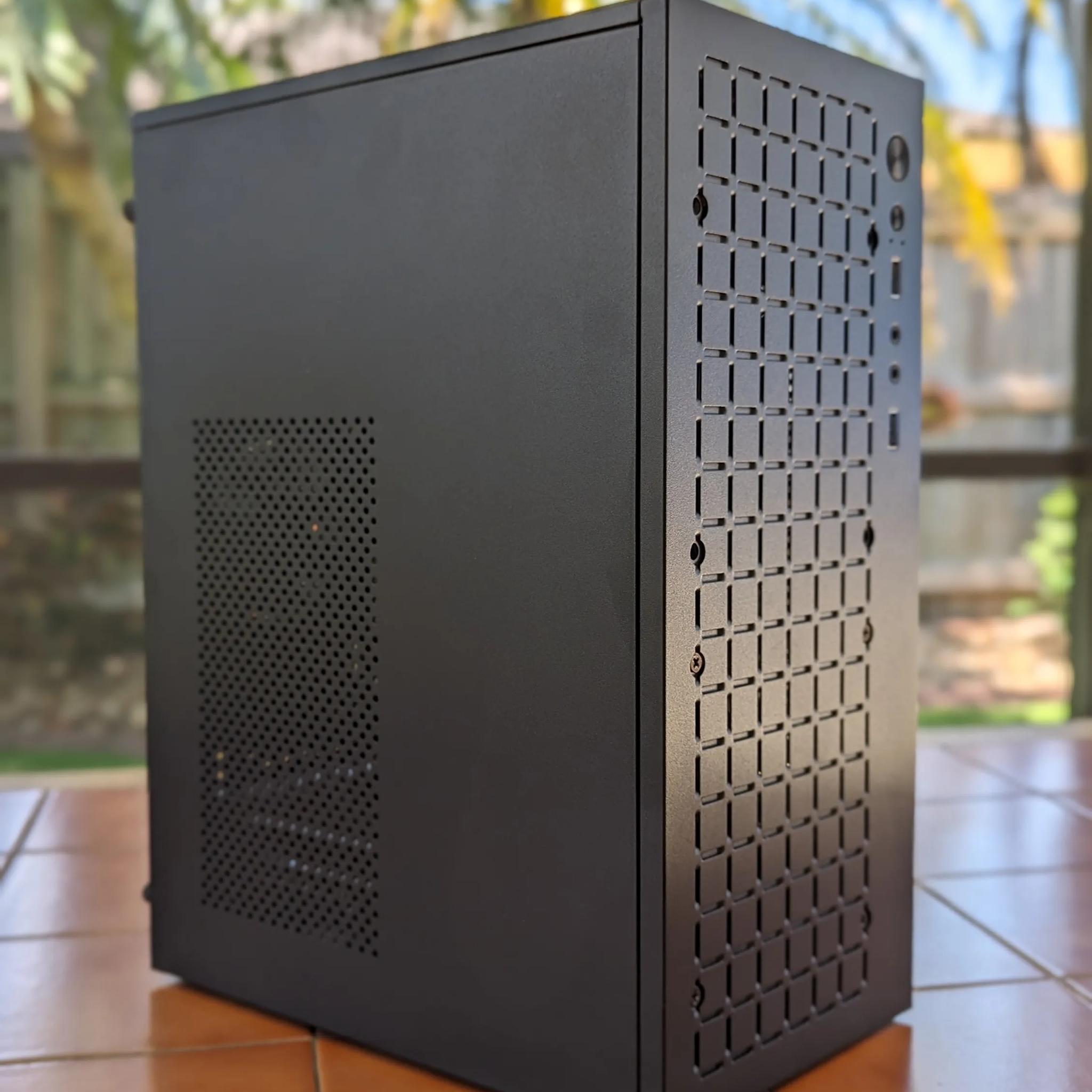 Tiny But Mighty - The Basics - RX580 8GB R3 3100 16GB RAM 512SSD