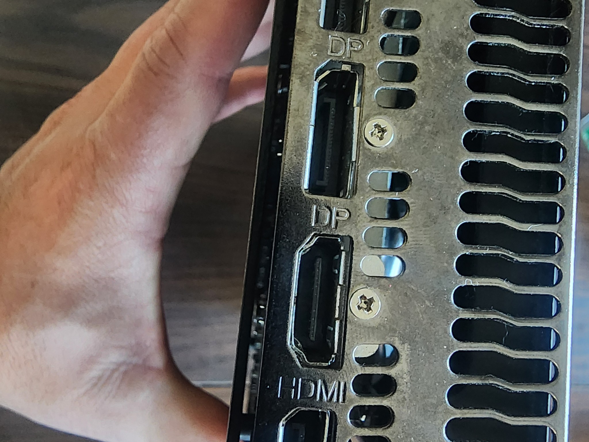 MLLES RX 5700 8GB