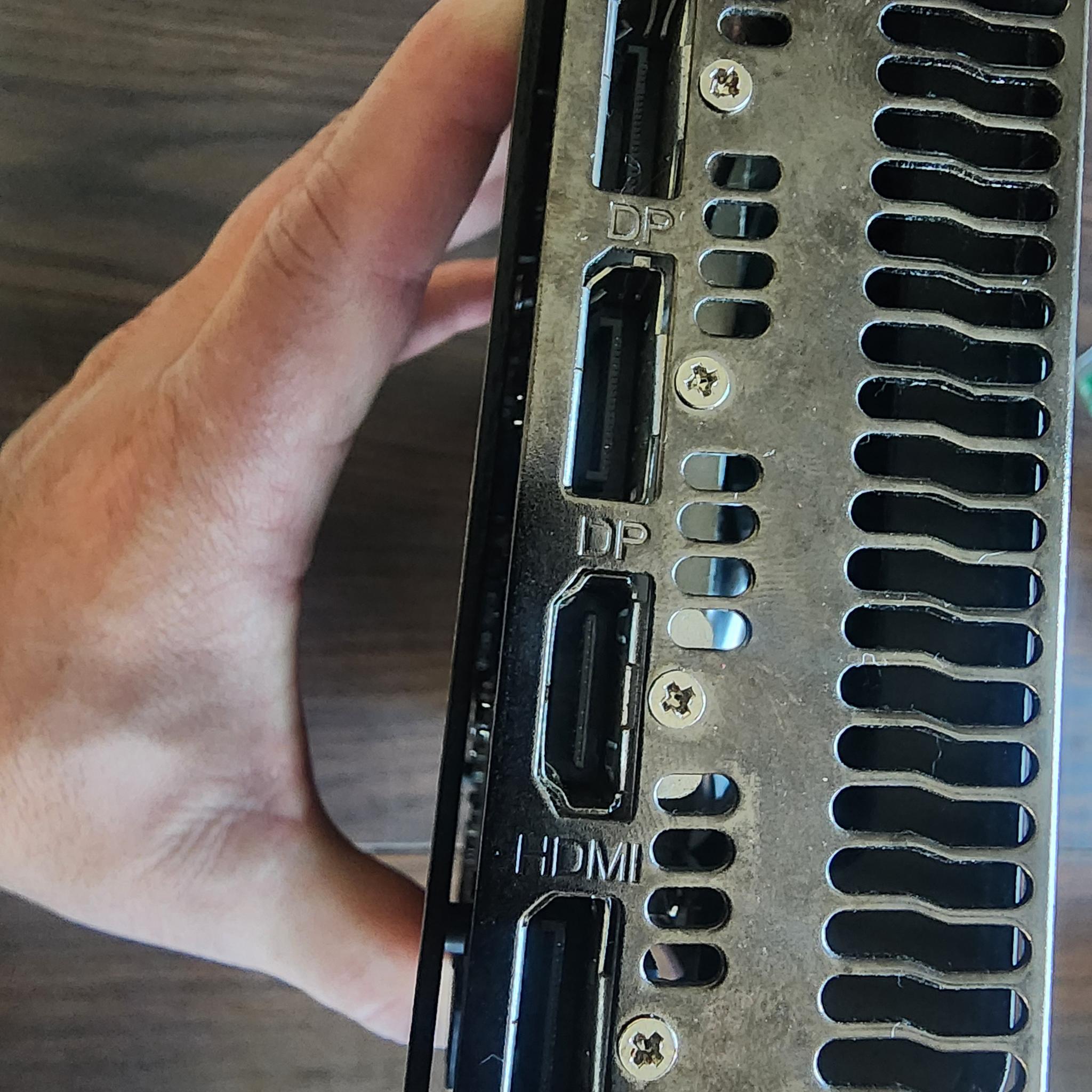 MLLES RX 5700 8GB