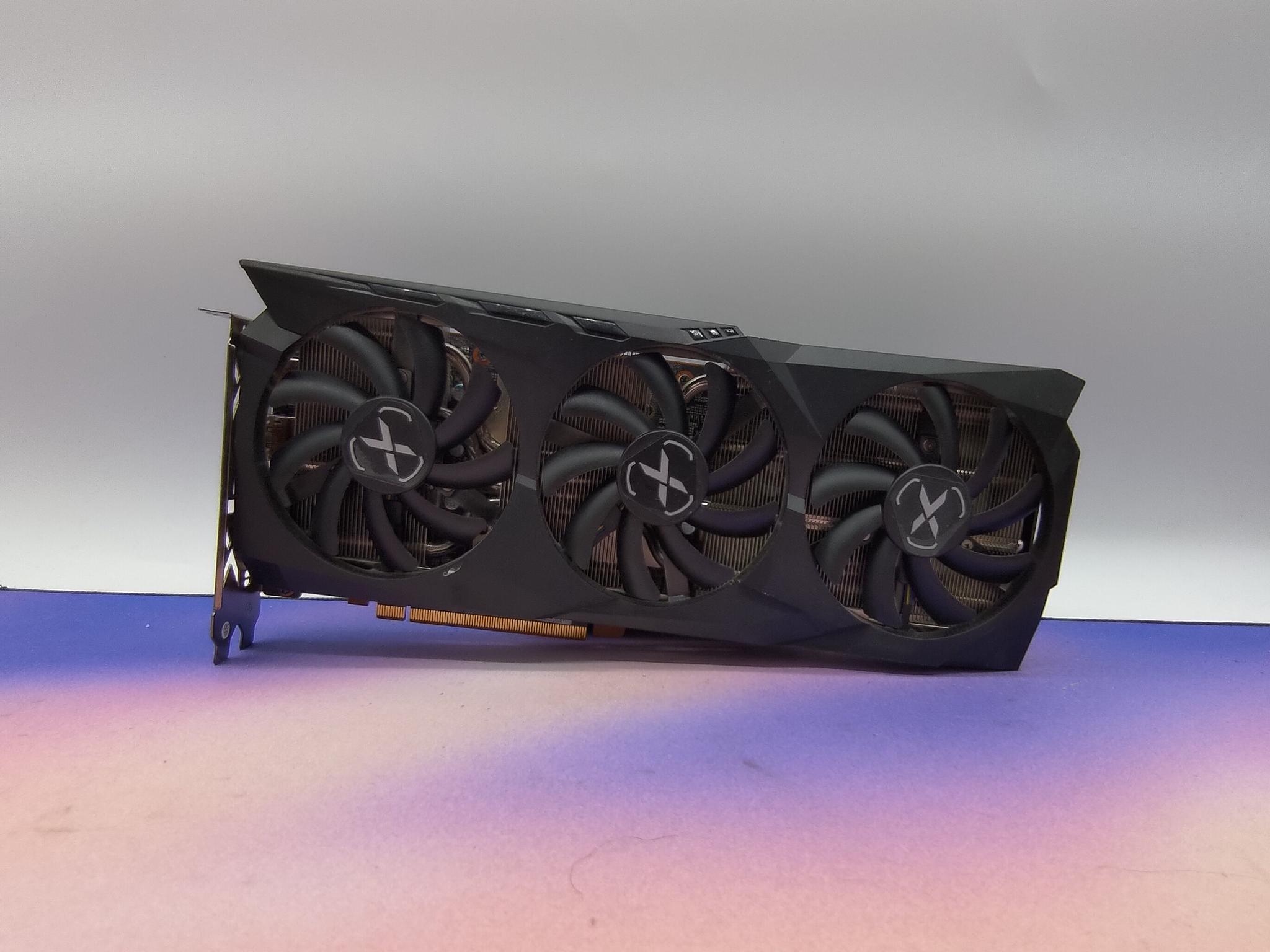 XFX Speedster SWFT309 RX 6700XT