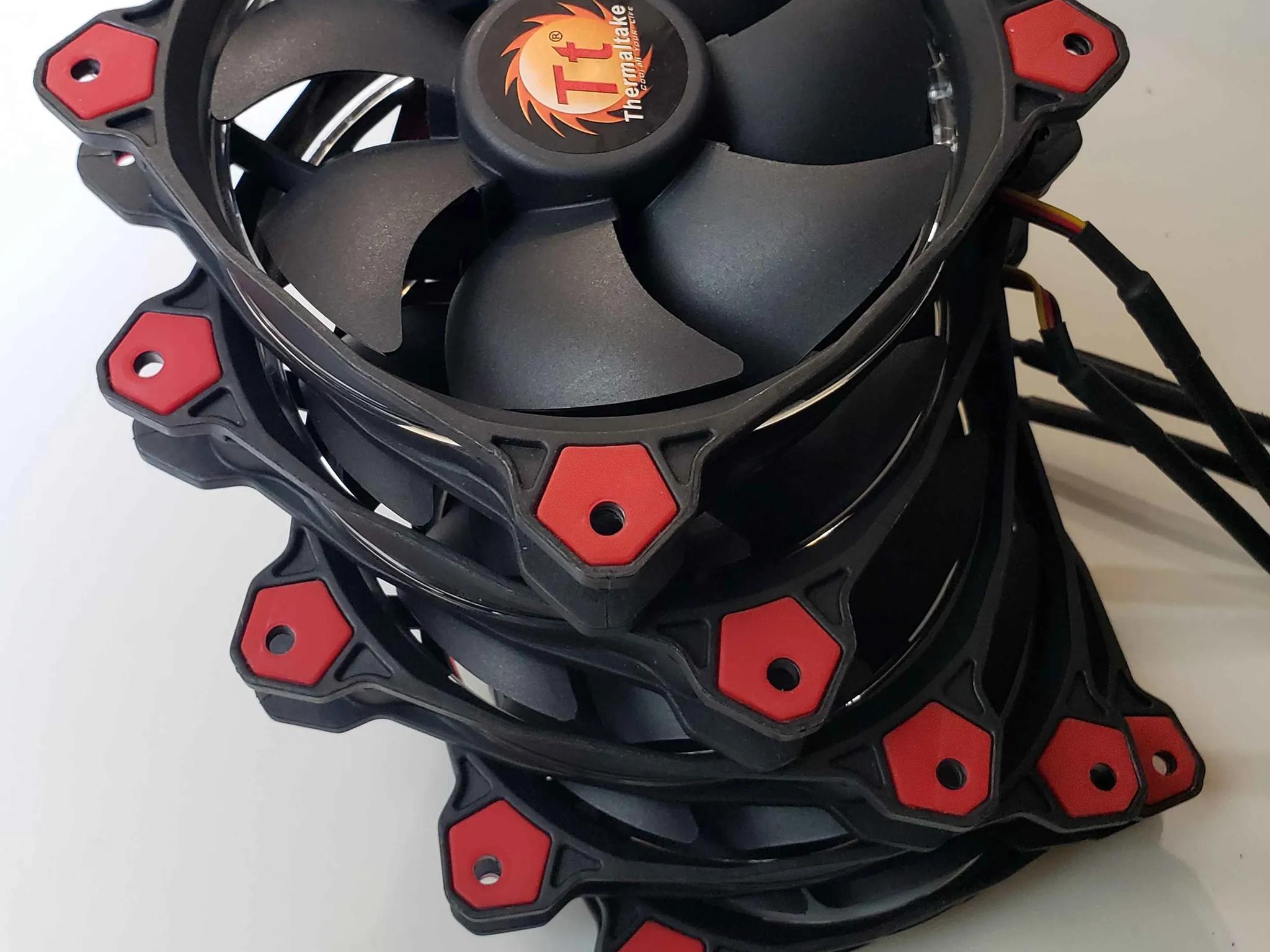 x5 Thermaltake 120mm Black/Red LED TT-1225 Case Fans