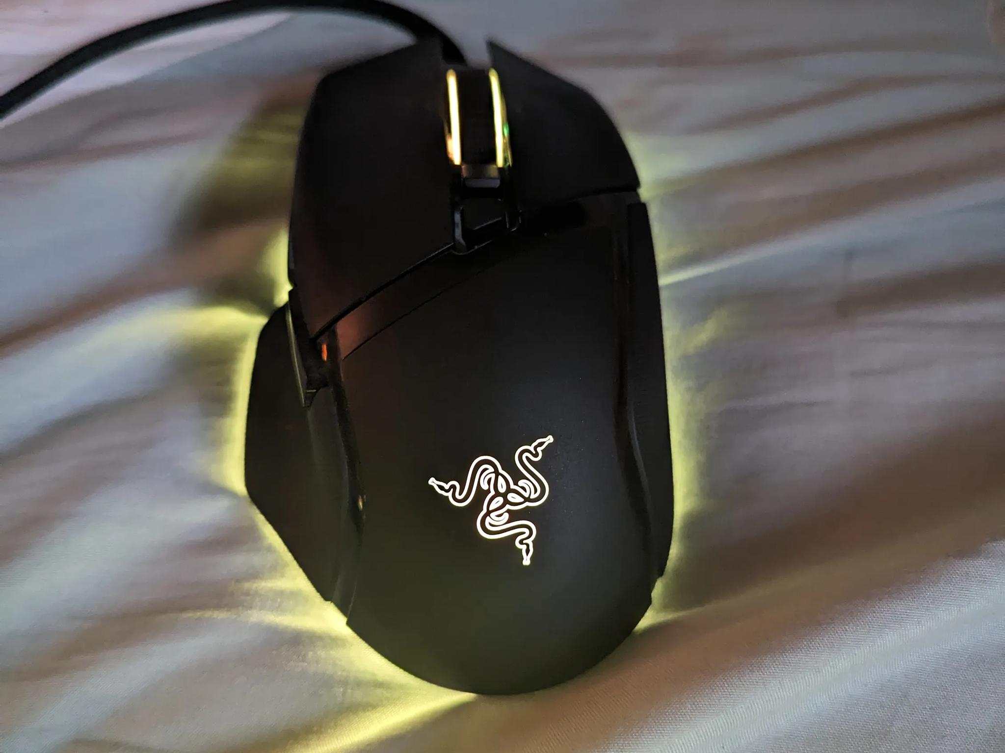 *GREAT CONDITION* Razer Huntsman V2 RGB Mechanical Keyboard + Razer Basilisk V3 RGB Mouse