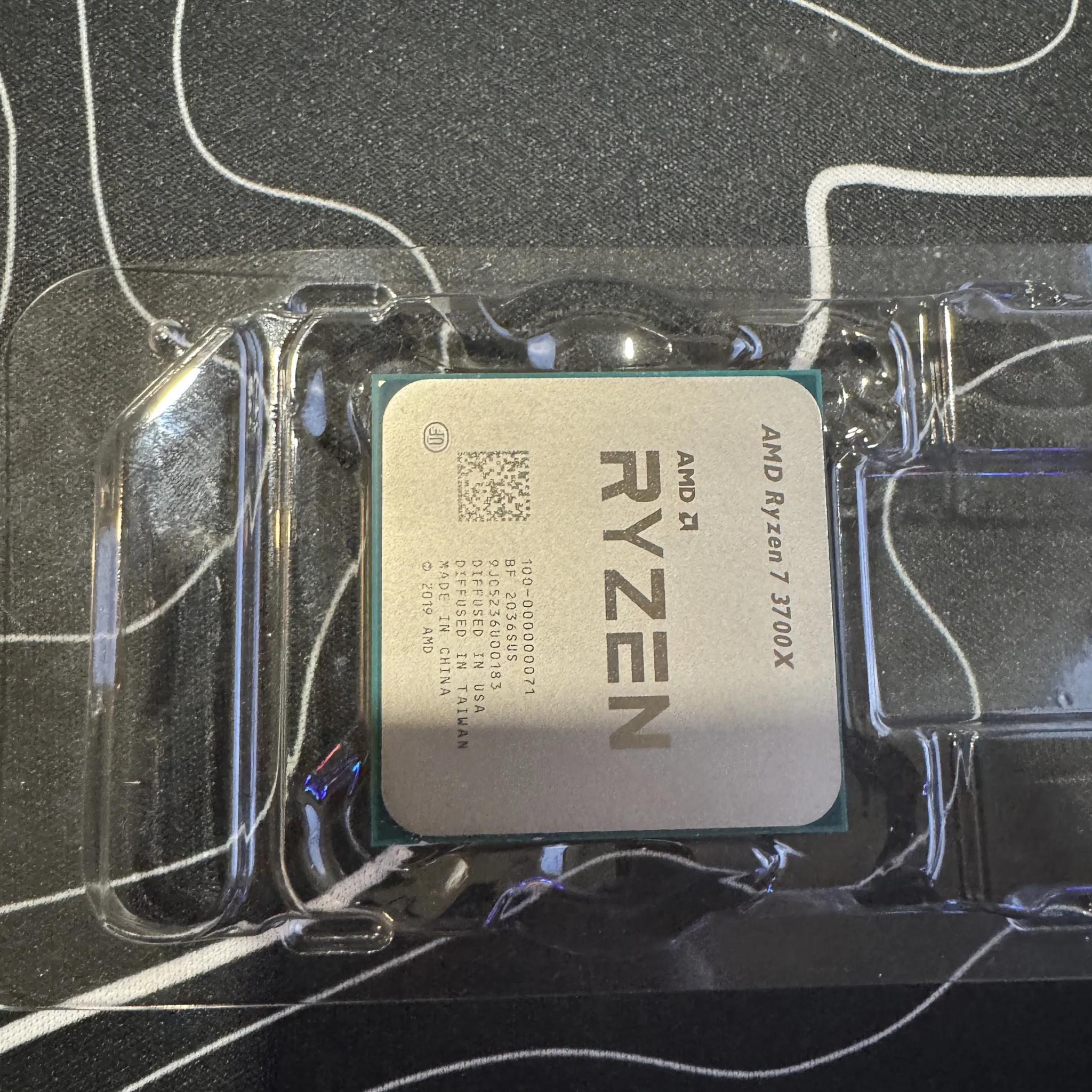 AMD Ryzen 7 3700X 3.6 GHz 8-Core Processor