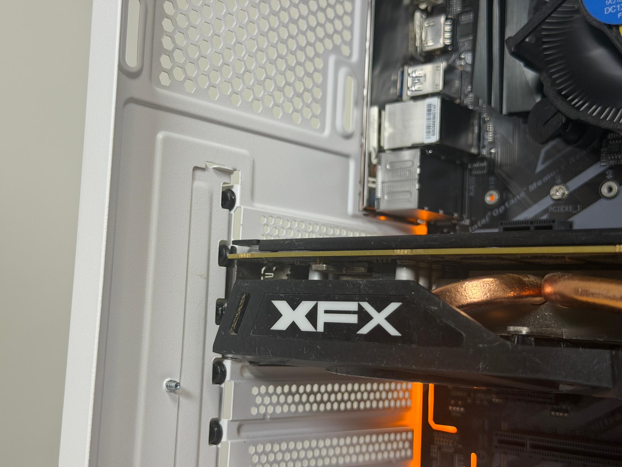 🎮Budget Gaming PC♠️ – Intel i5 8500, RX 570, 16GB Ram, 1.240TB Storage - WiFi + BlueTooth