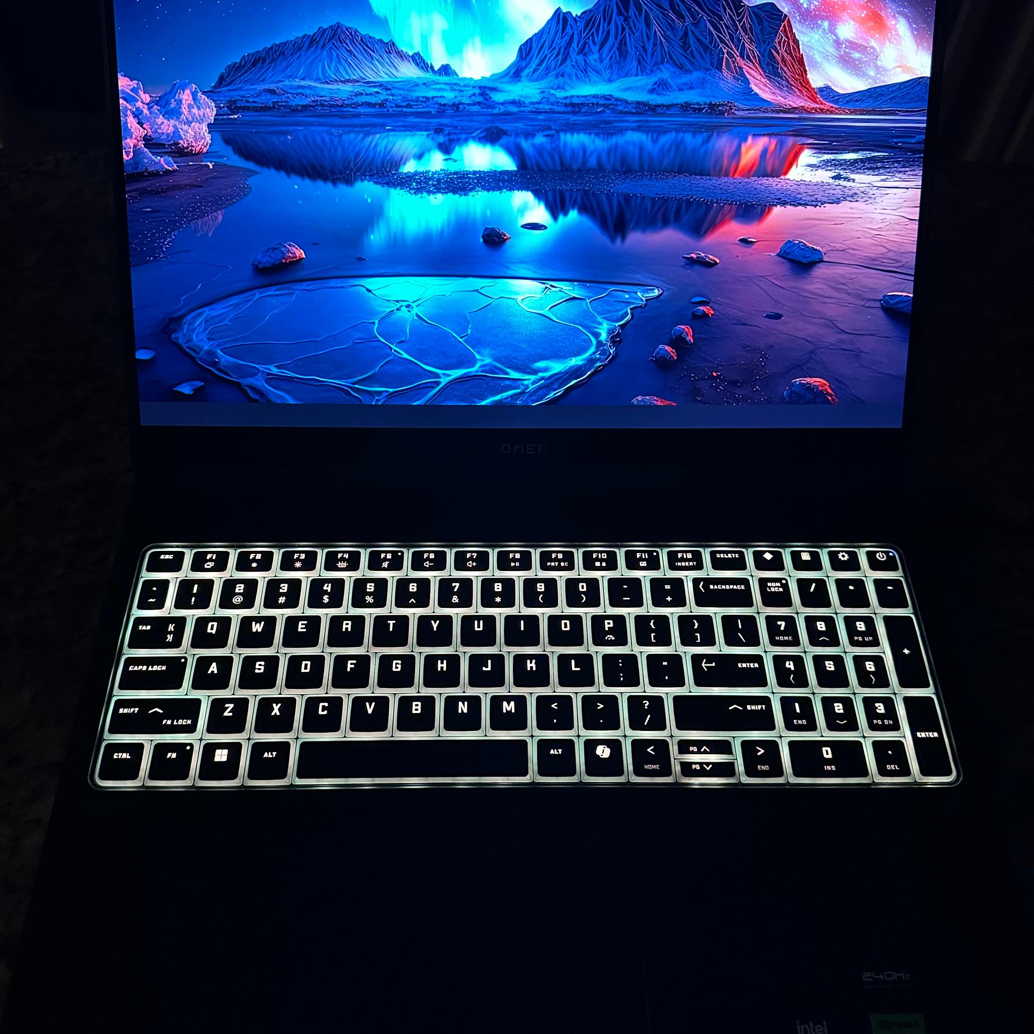 HP OMEN MAX 16" OLED 240Hz RTX 5080 - Intel Ultra 9 275HX - 32GB - 2TB SSD Gaming Laptop