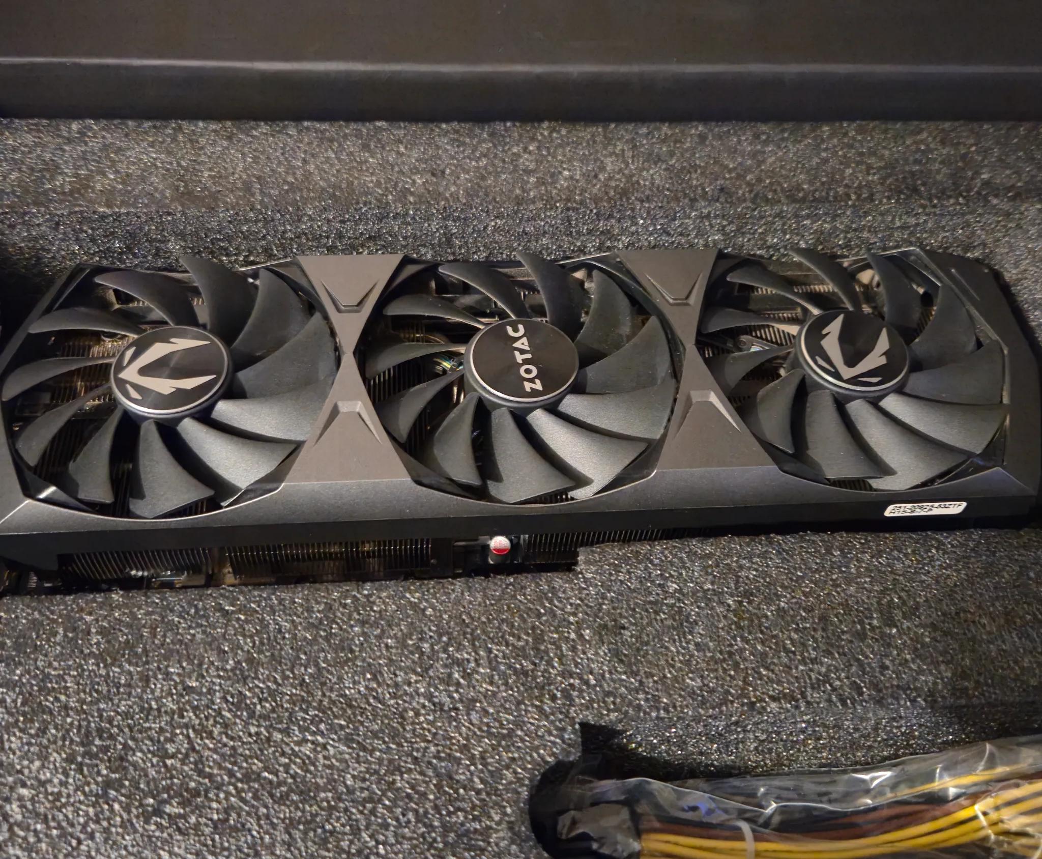 ZOTAC RTX 3090 24GB HOLY TRINITY