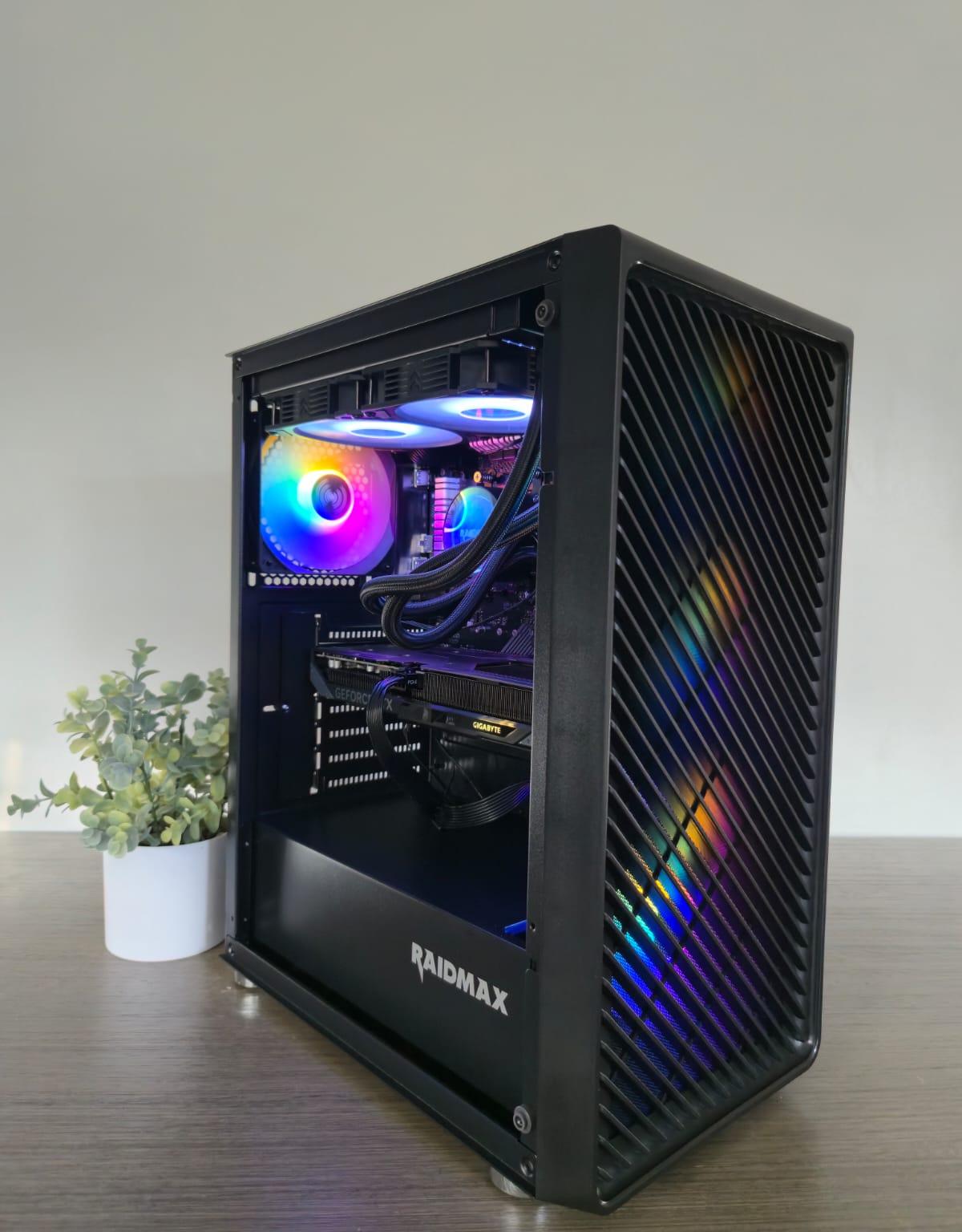 Black gaming pc, 5060 ti 8gb, 16gb ddr4, ryzen 5 5500