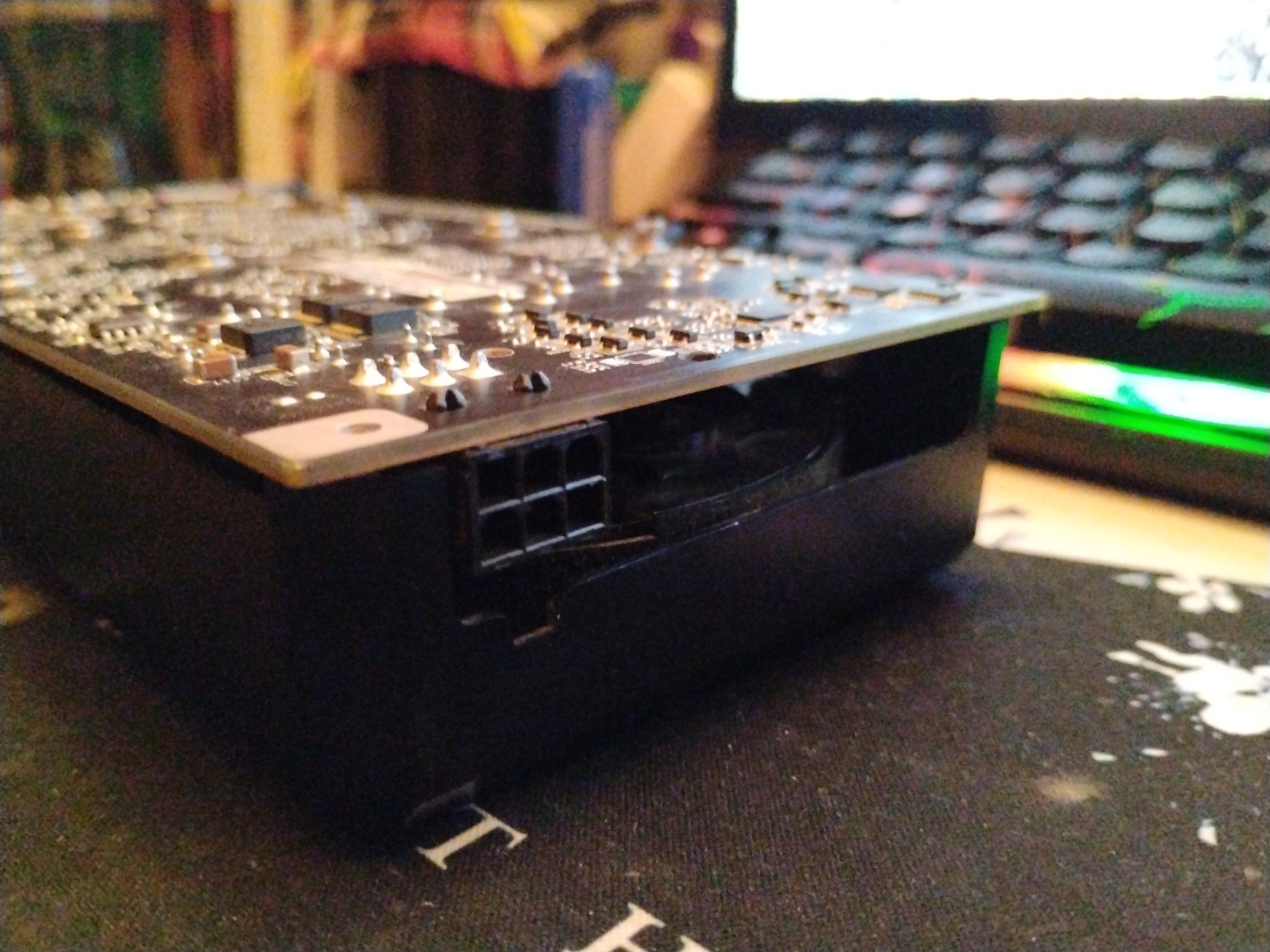ATI Radeon XFX HD 4850 | DX10