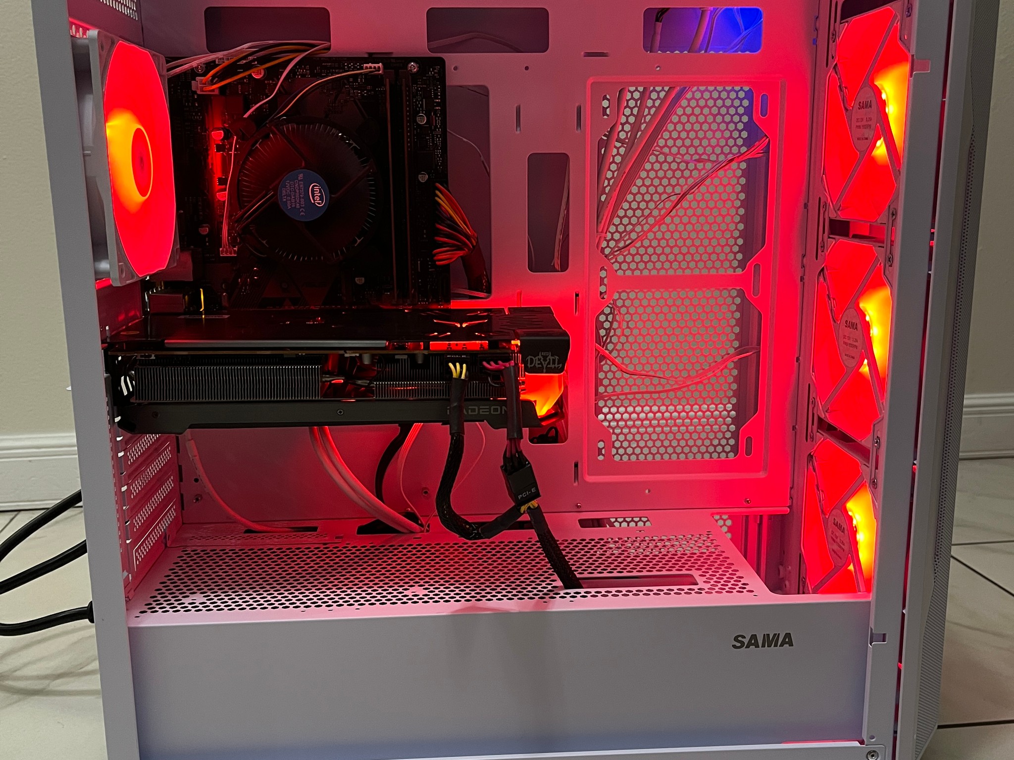AMD RX 6600 XT, Intel Core i5-9400, 16GB RAM, 500 GB SSD, High FPS Gaming PC w/ Wi-Fi & BT