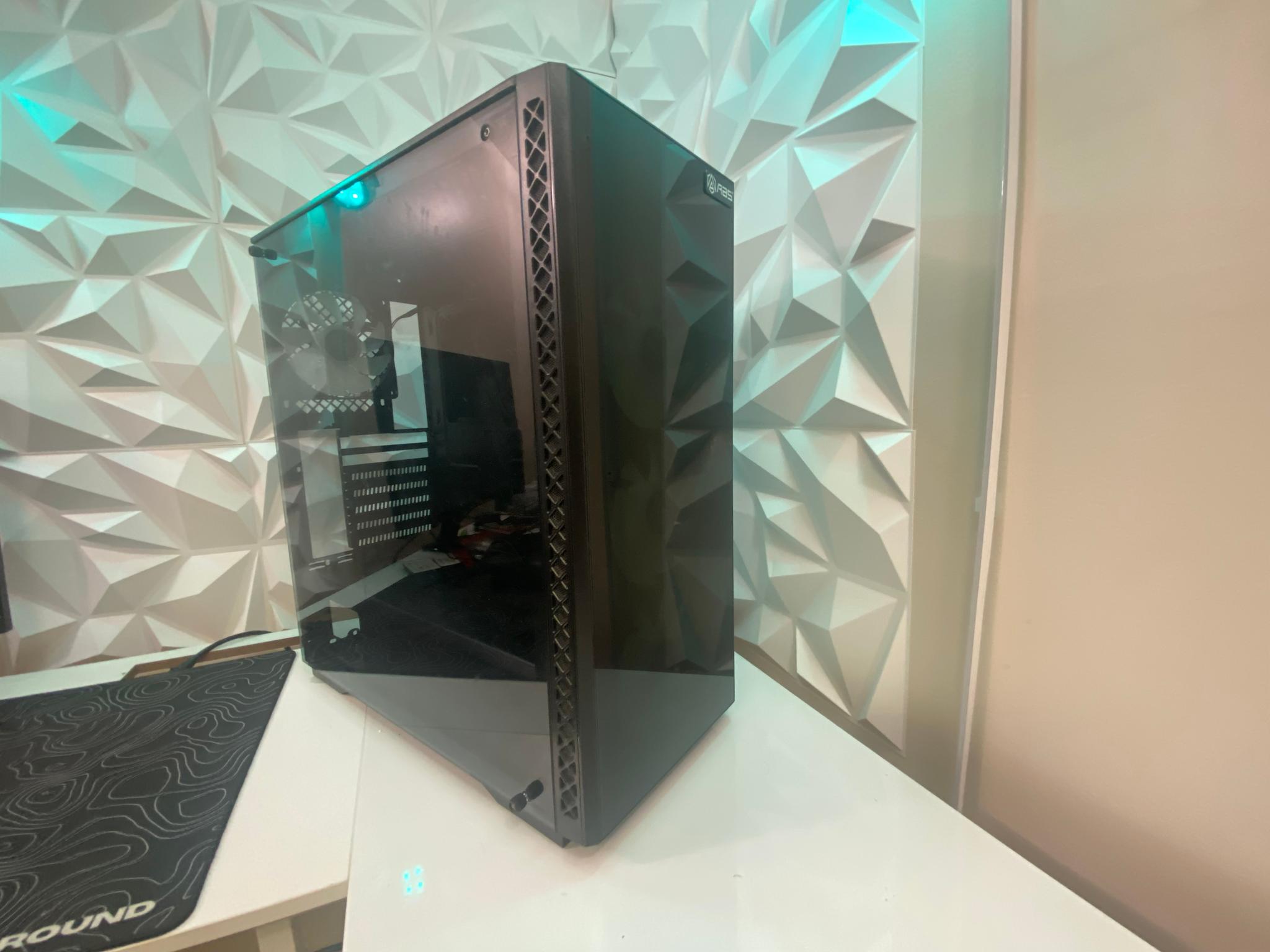 Black ATX PC Case – Mid Condition