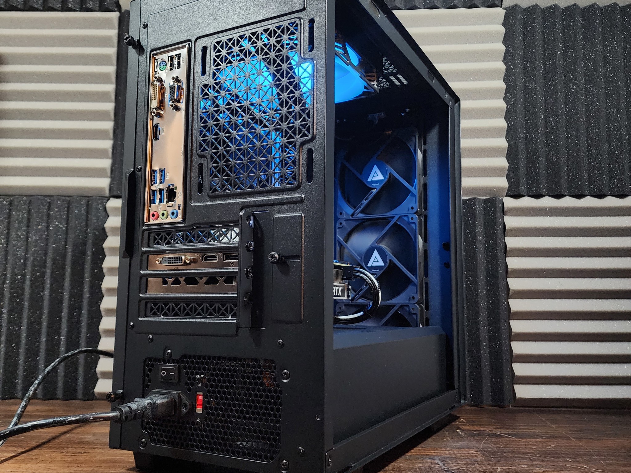 🖤💙🖤 Intel Core i5 8500 // EVGA GeForce RTX 2060 6GB // Silicon Power 16GB 3200MHz