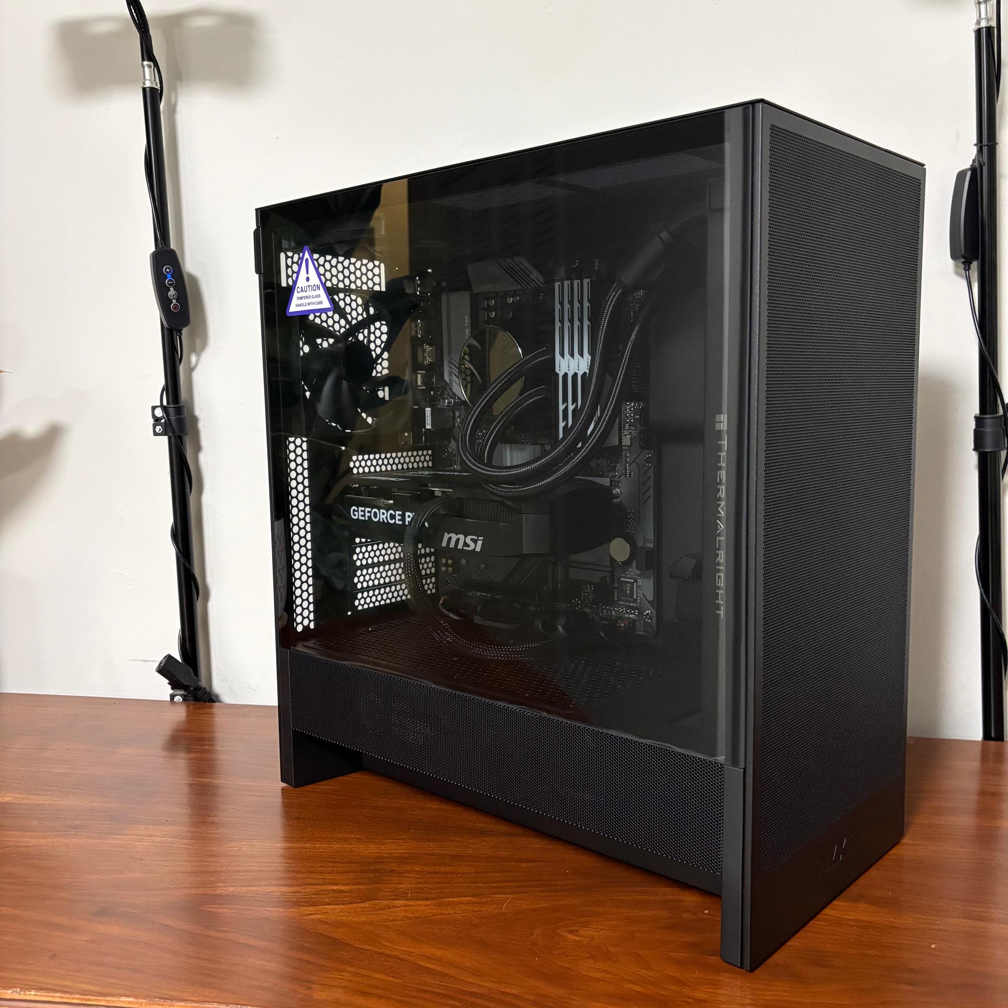 RTX 5070 | Ryzen 7 5800XT | 32GB DDR4 | 1TB NVMe | 750W Gold | NZXT H5 Flow (2024)