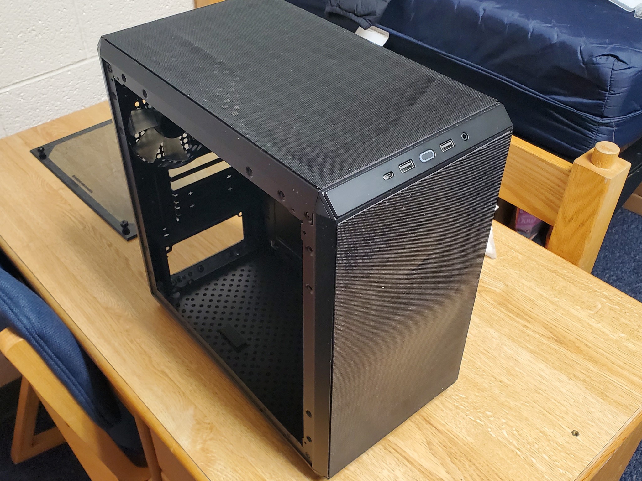 Cooler Master MasterBox Q300L V2