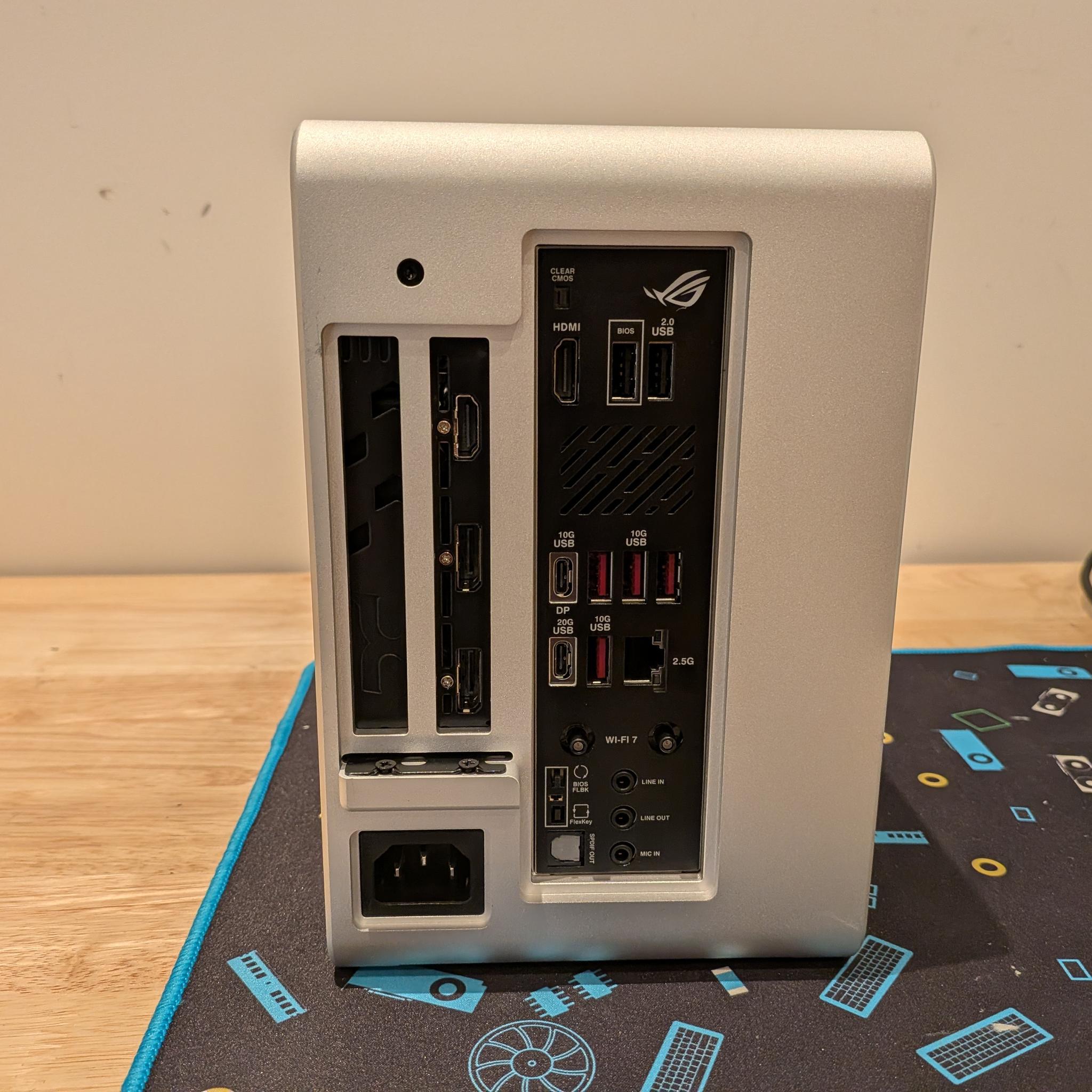 1440p Adventurer - RX 9060 XT 16 GB, Ryzen 5 9600X, 32 GB DDR5 RAM, 1 TB Gen 4 NVME, Noctua