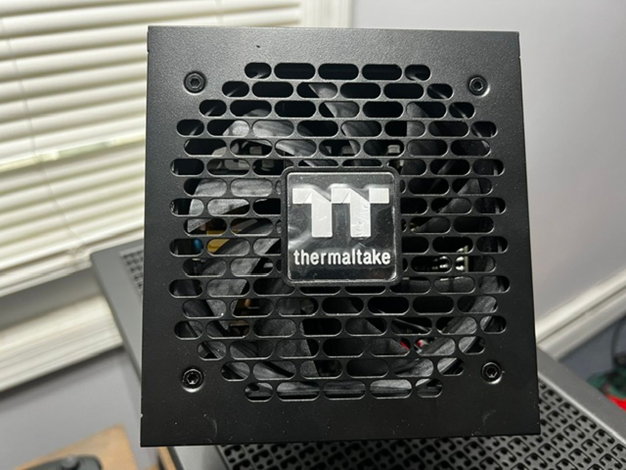 TOUGHPOWER GT 850W ATX 3.1