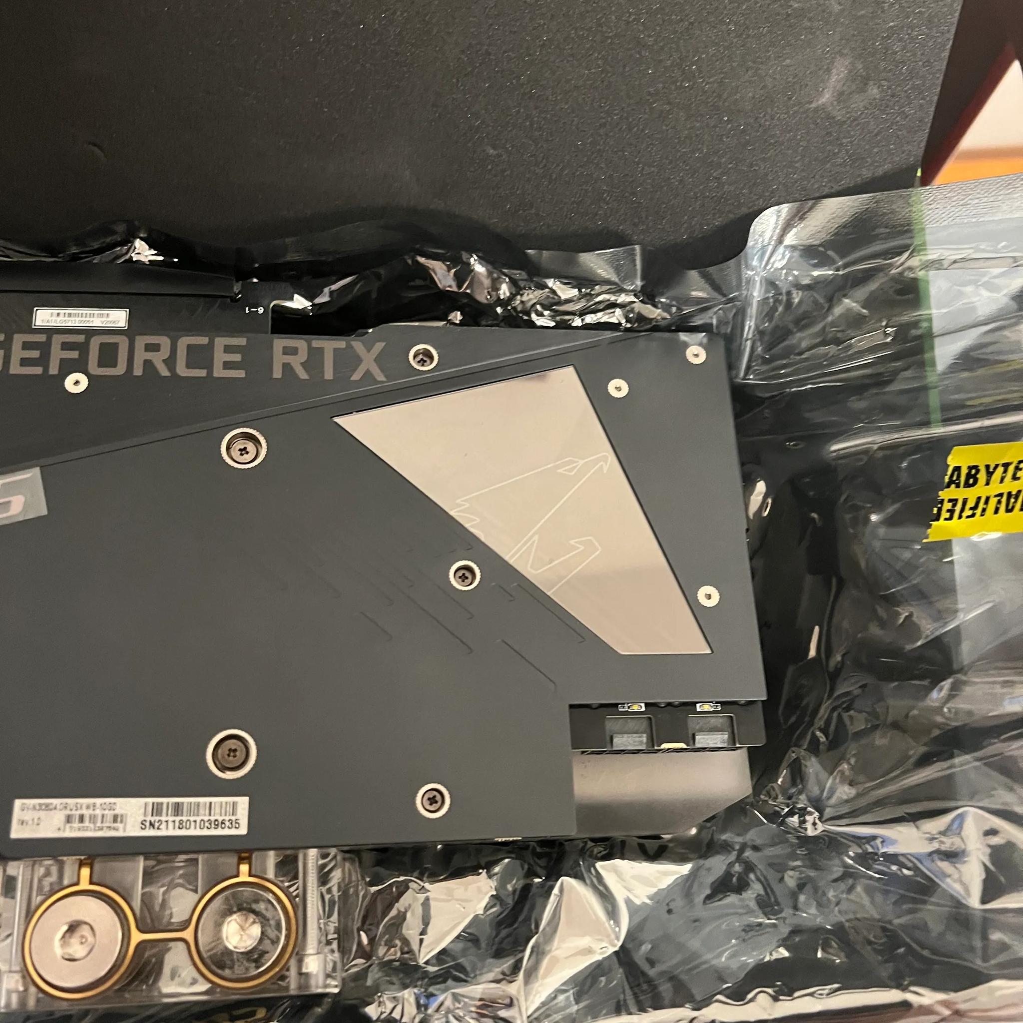 RTX3080 Aorus Extreme WaterForce *Requires custom loop* Rare Collectors GPU