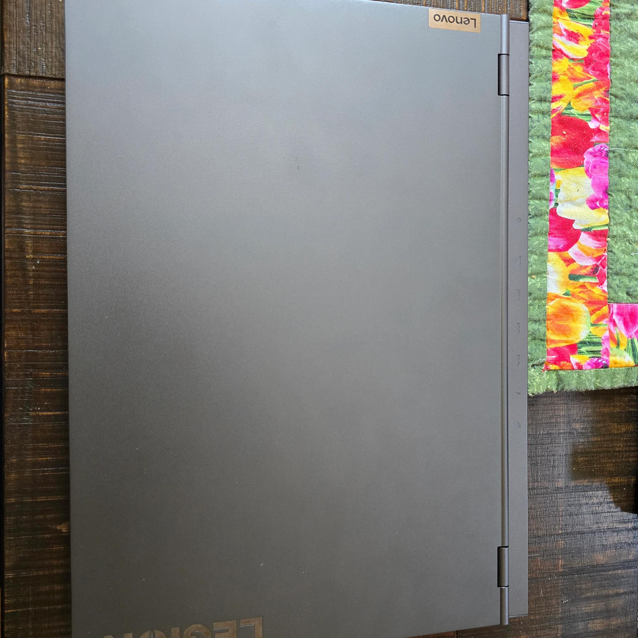 Lenovo Legion 7i Gen 6 16.0" - Intel i7 11800H, RTX 3070, 32GB RAM, 1TB SSD