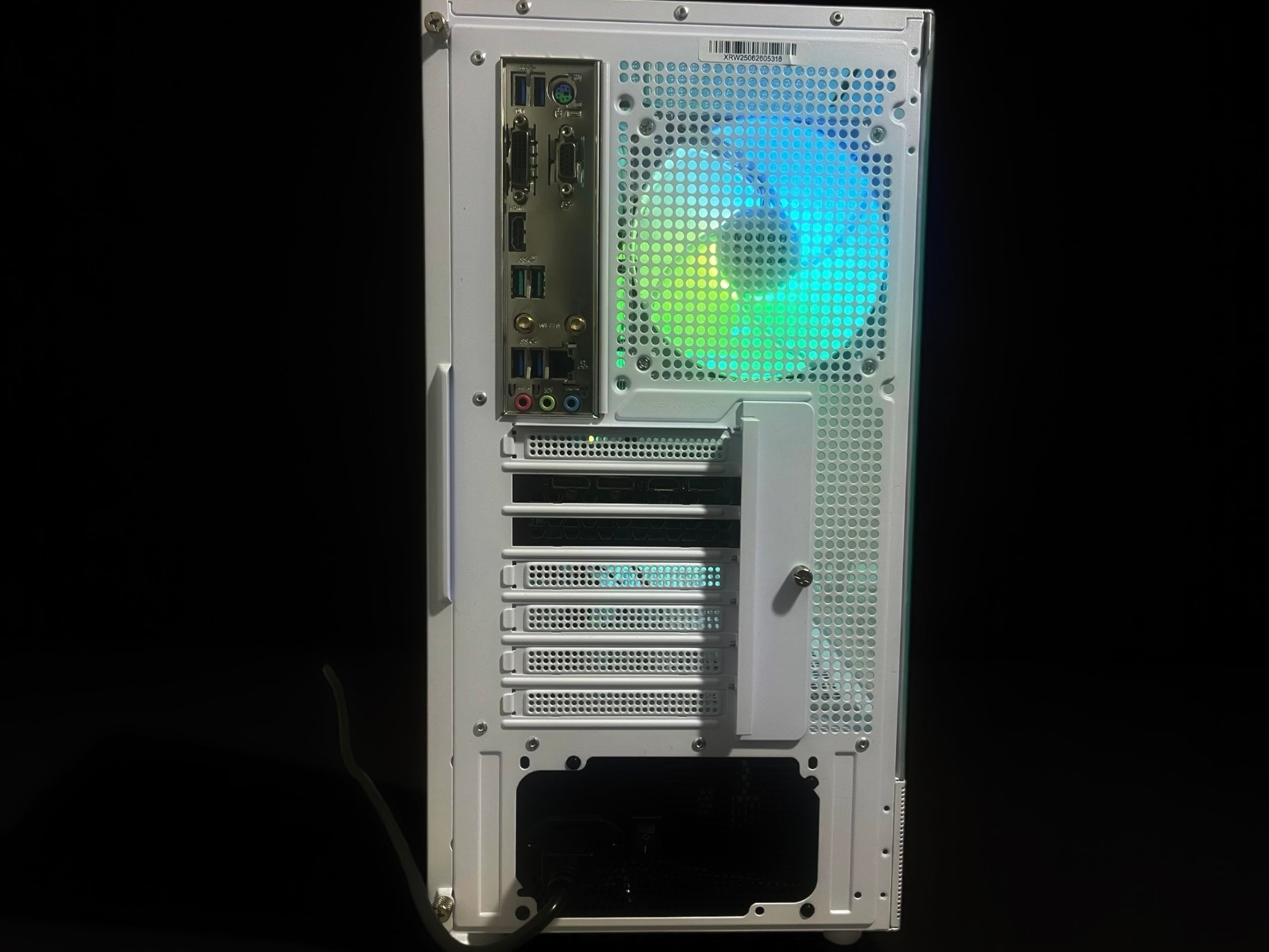 Custom Gaming PC – R5 3600X | GTX 1660 Ti | 16GB RAM | 1TB NVMe S