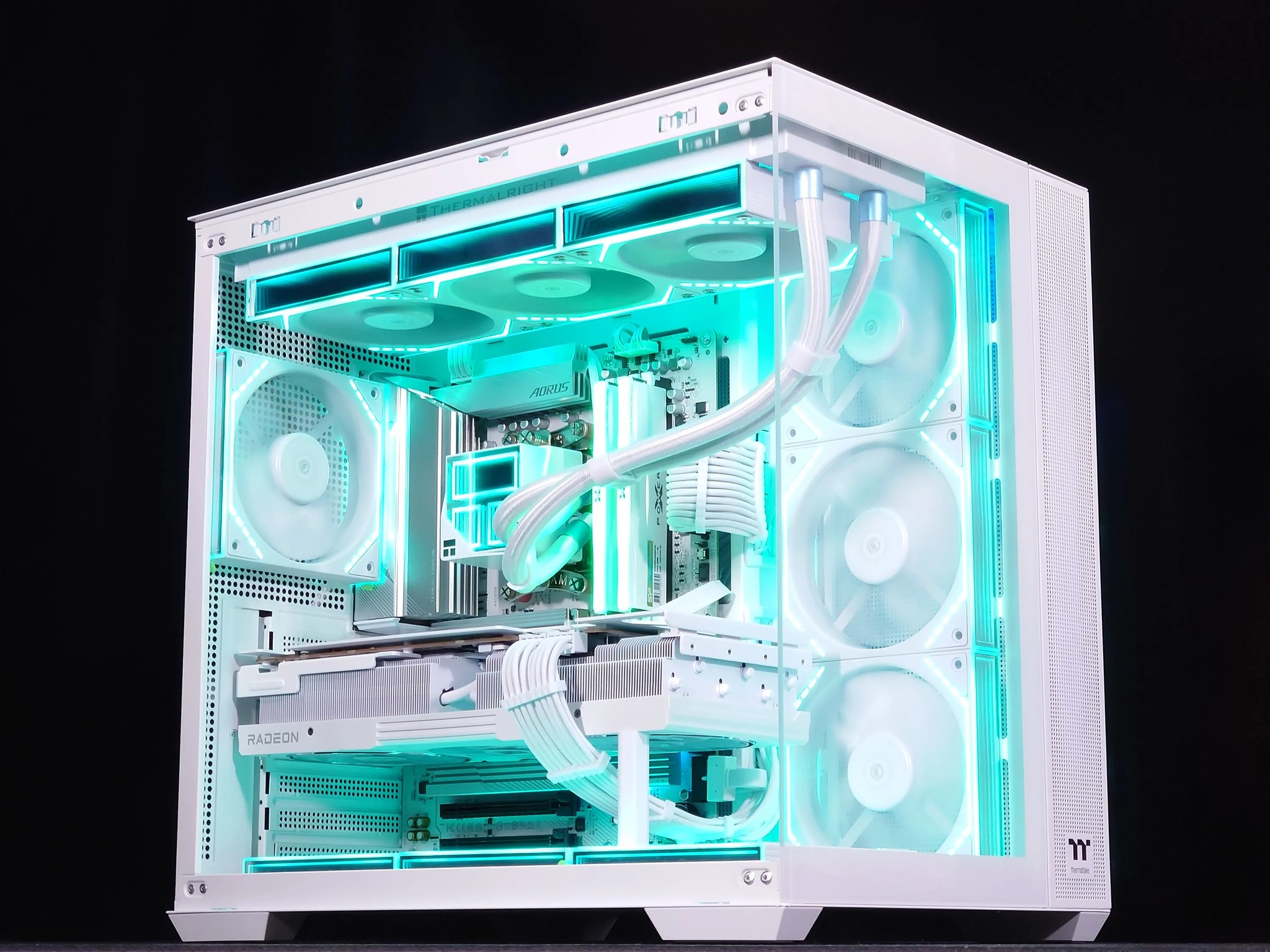 🤍🐻‍❄️Extreme Gaming PC❄️ AMD RX 7900 XT 20GB❄️AMD Ryzen 7 8700F❄️ 32GB DDR5 Ram❄️2TB NVME SSD