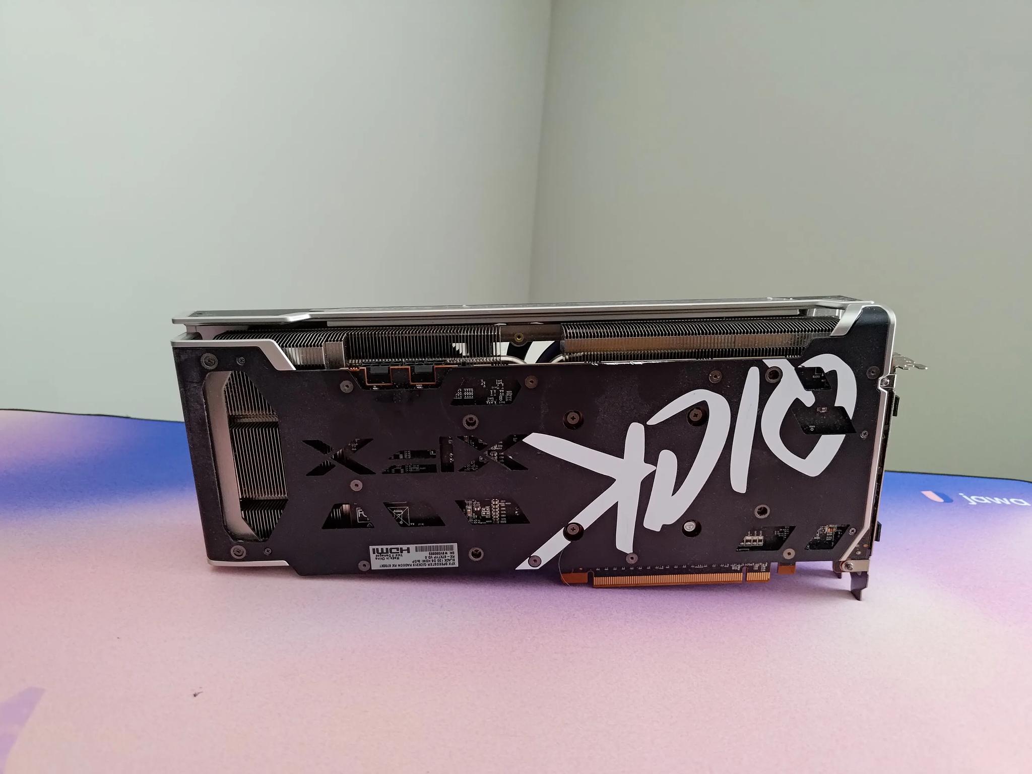 XFX QICK 319 RX 6700XT