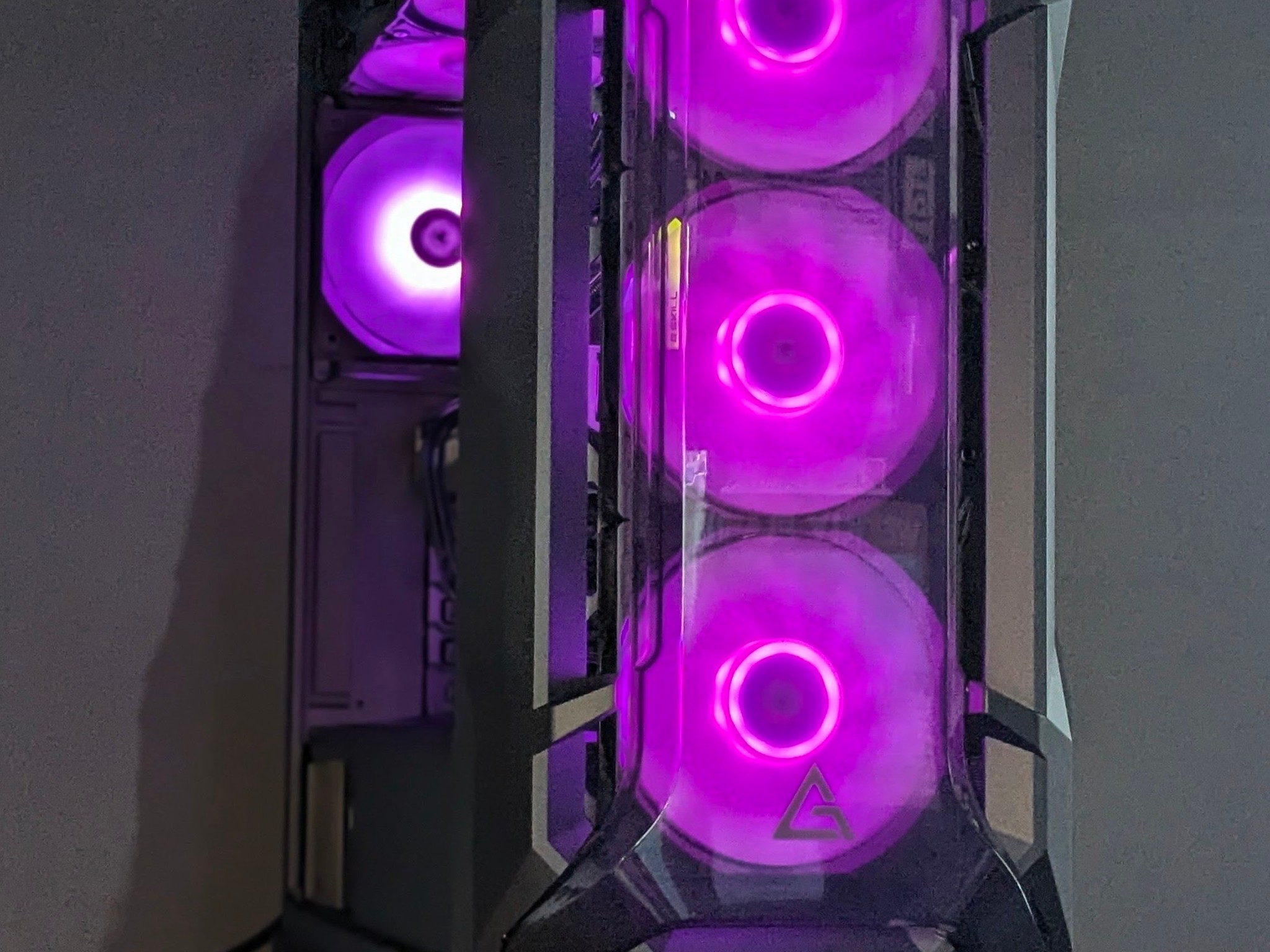 🖤Dark Flux Liquid-Cooled💧Pro Gamer PC⚫RTX 5070⚫I5-12600K⚫32GB RGB RAM⚫Windows 11 Pro