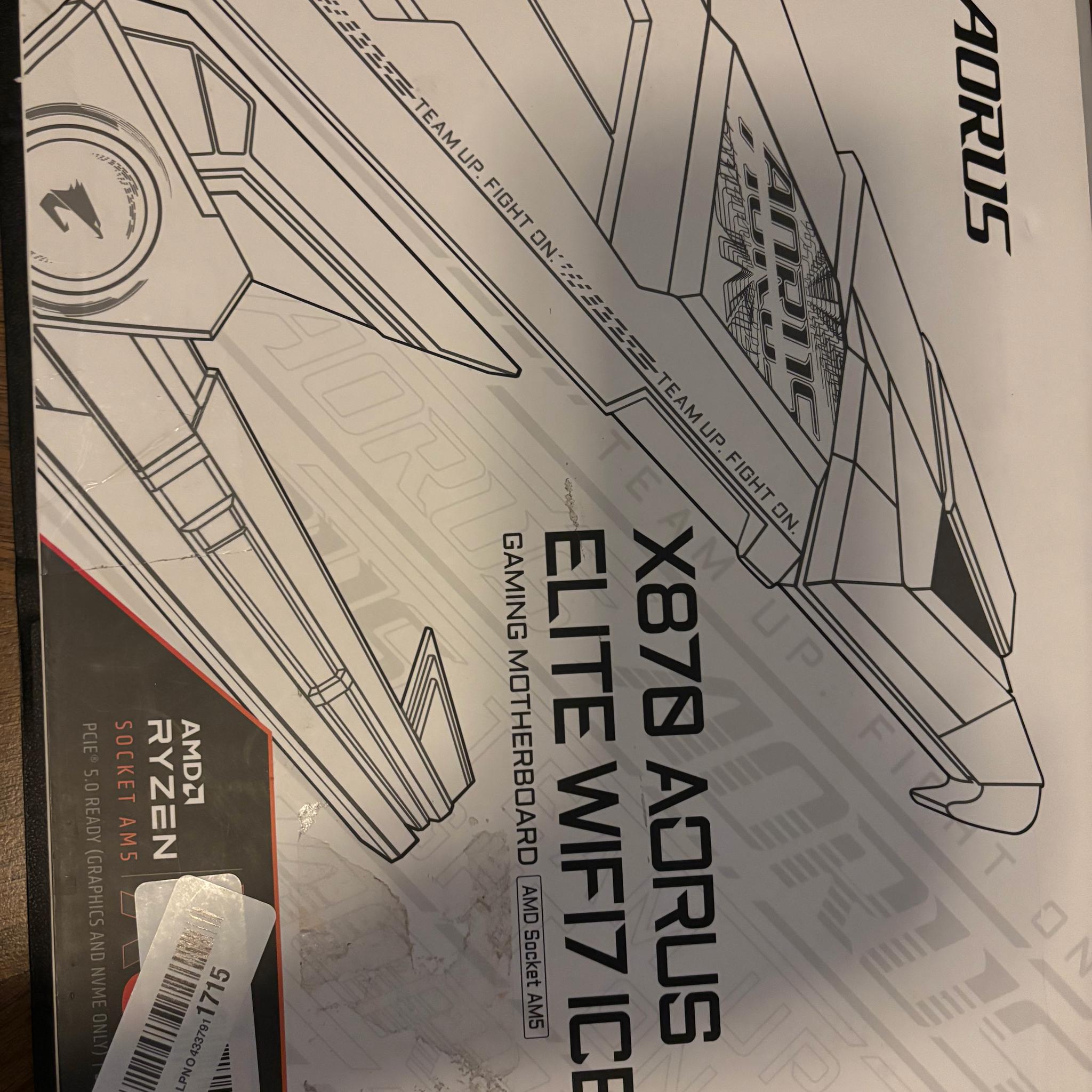 GIGABYTE X870 AORUS ELITE WIFI7 ICE AM5 LGA 1718, ATX,