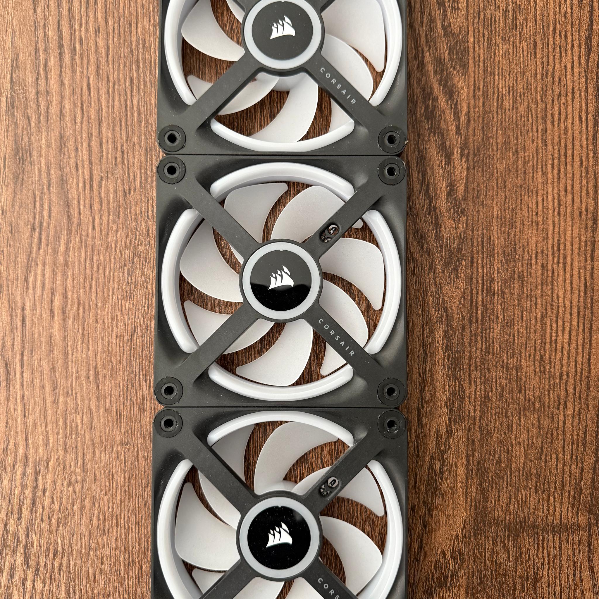 Corsair iCUE Link QX120 RGB 3 Fan Kit