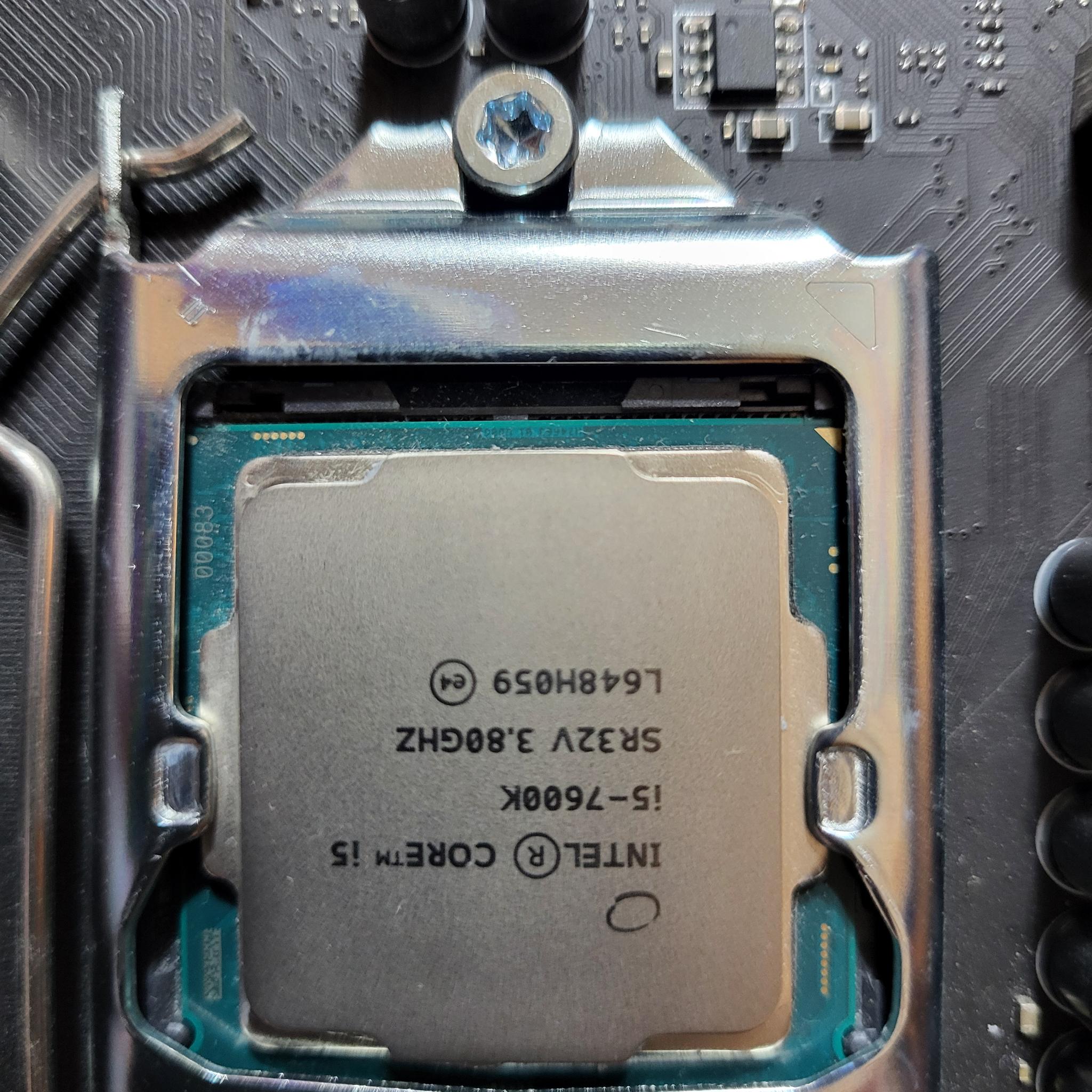 Intel Z270 m/board, i7600K CPU, 32GB DDR4 memory bundle