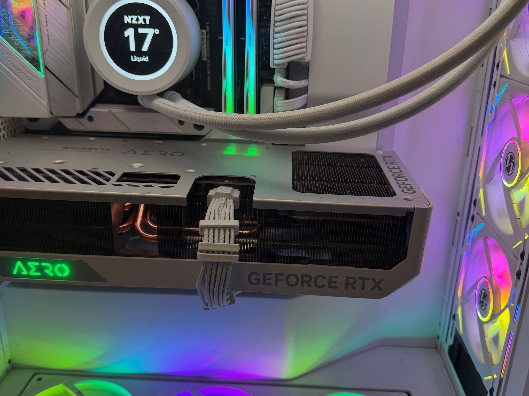 GeForce RTX 4080 Super Custom Gaming PC - Ryzen 7 7800X3D
