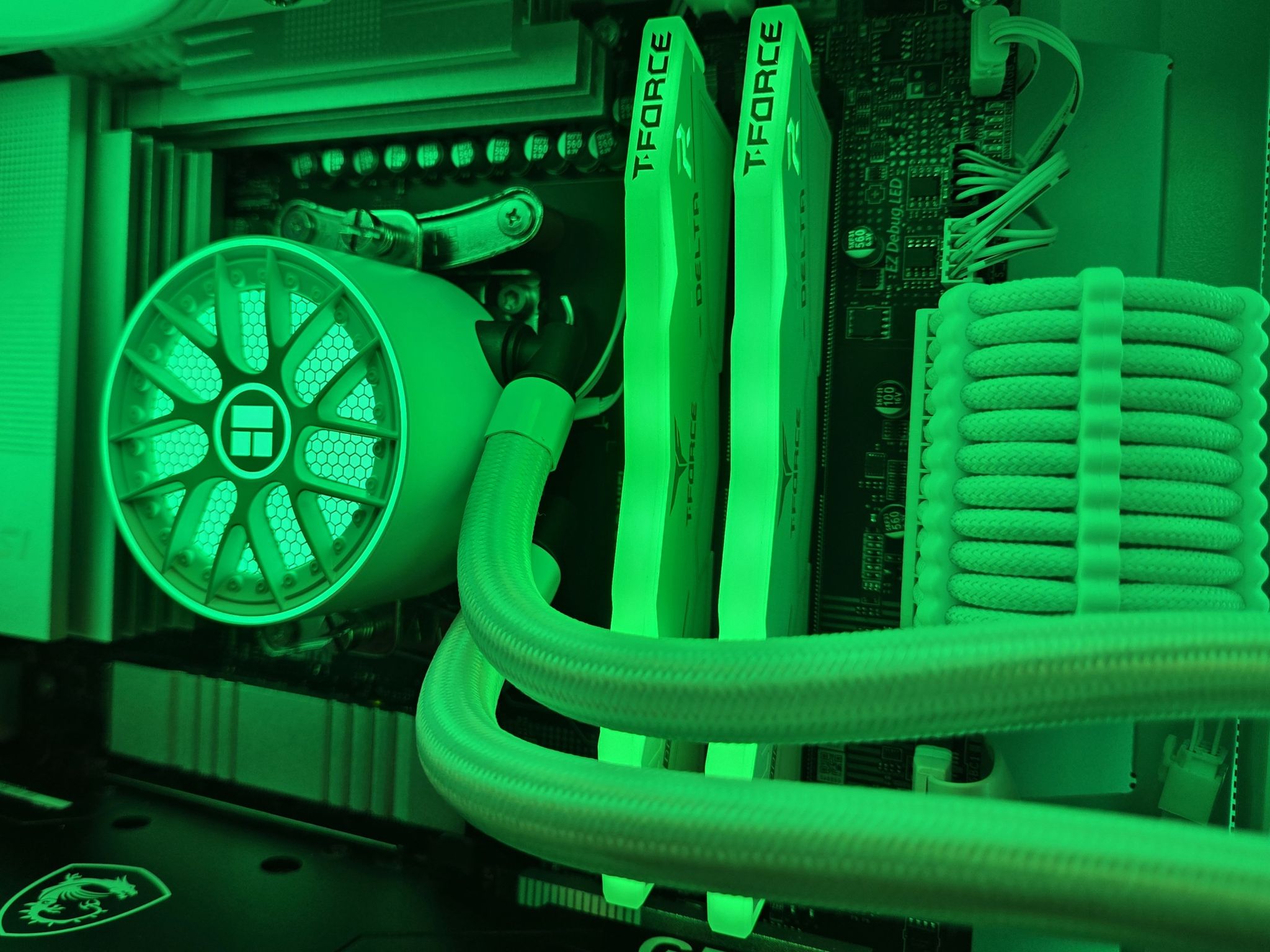 🖥️ Ventus White/Silver 1440p PC|Ryzen 7 7800X3D| RTX 5070|32GB DDR5|2TB NVME|Win 11 Pro|Wifi/BT 🖥️