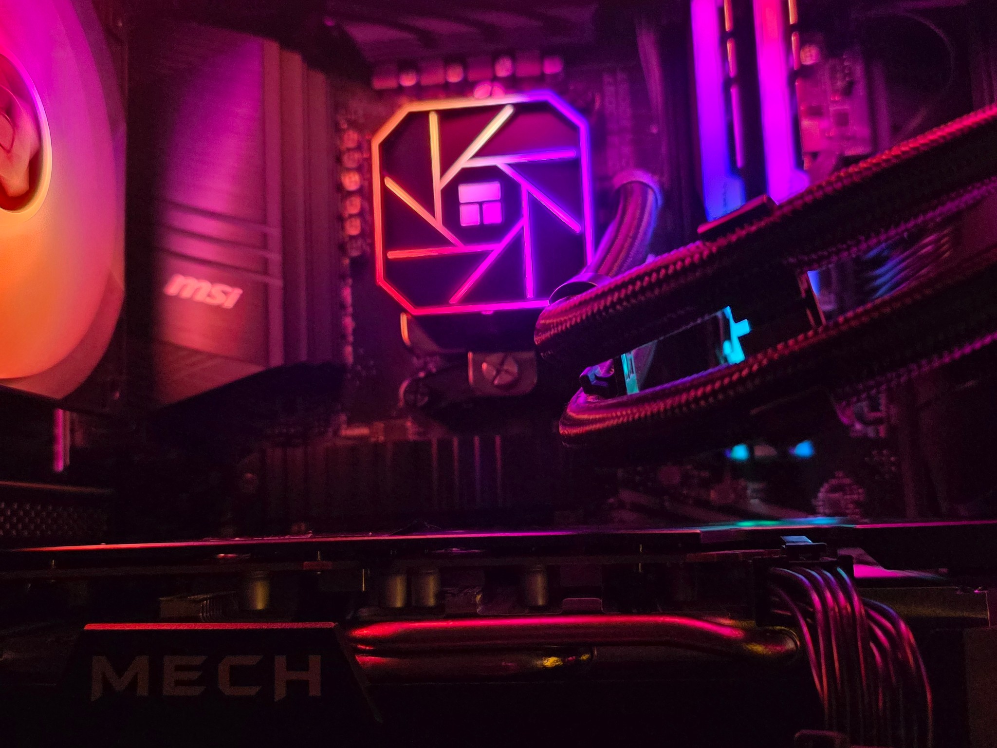 DE✨LUX | RYZEN 5600X | 6600XT | 32GB DDR4 | 1TB SSD | BT/Wi-Fi