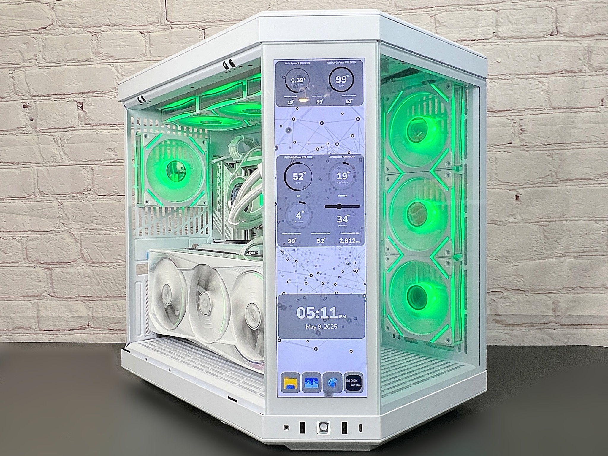 5080 AORUS MASTER ICE 9800X3D 32GB DDR5 2TB M.2 WIFI 7 HYTE Y70 TOUCH INFINITE