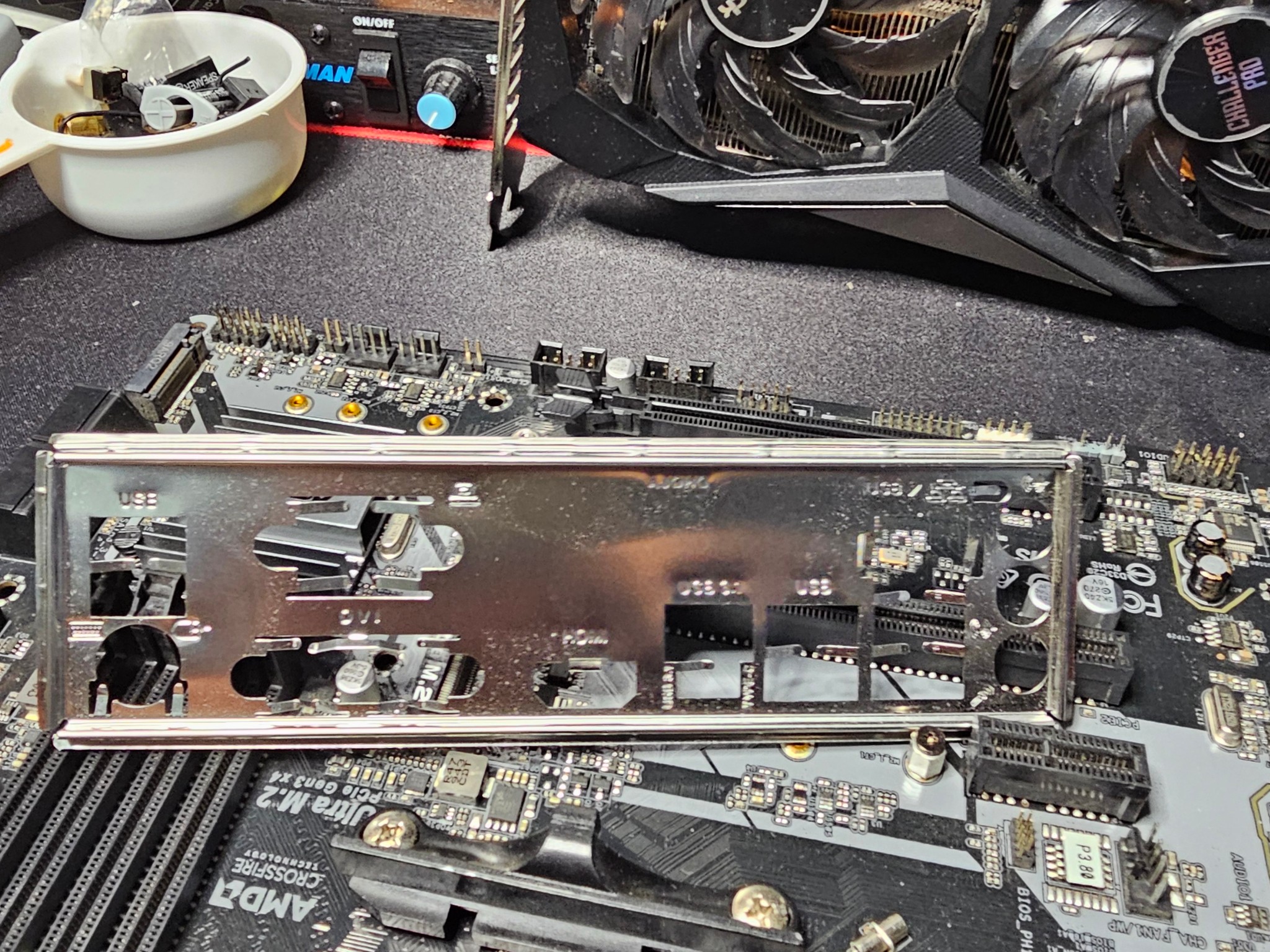 Asrock B450M Pro 4 version 1 with Ryzen 7 3700X