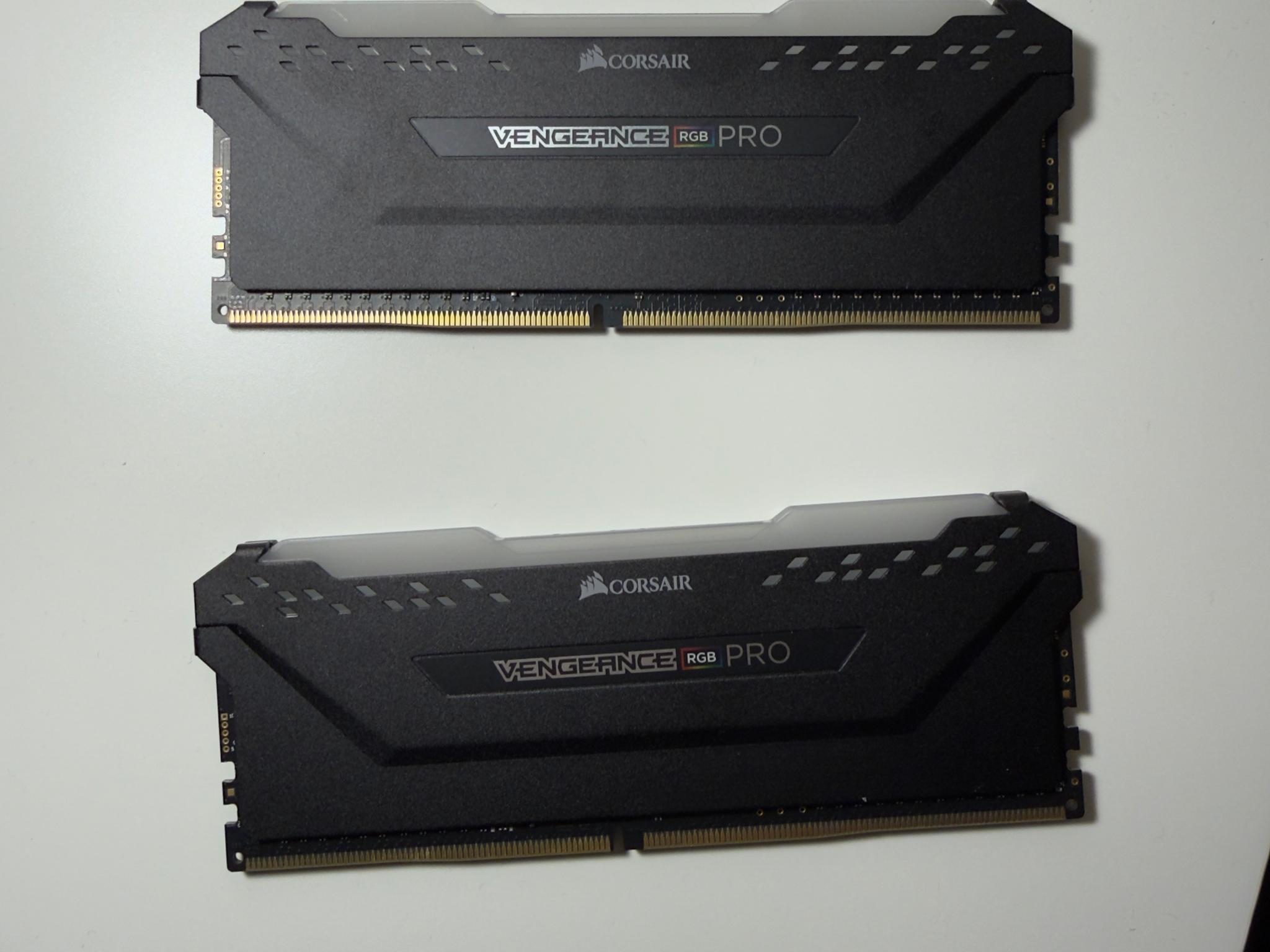 Corsair Vengeance Pro 16GB DDR4 3200MHz RGB Memory Kit
