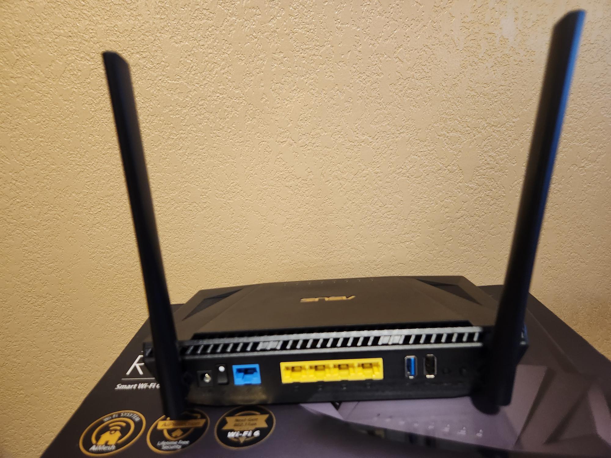 ASUS RT-AX56U Smart Wi-Fi 6 (802.11ax) Router
