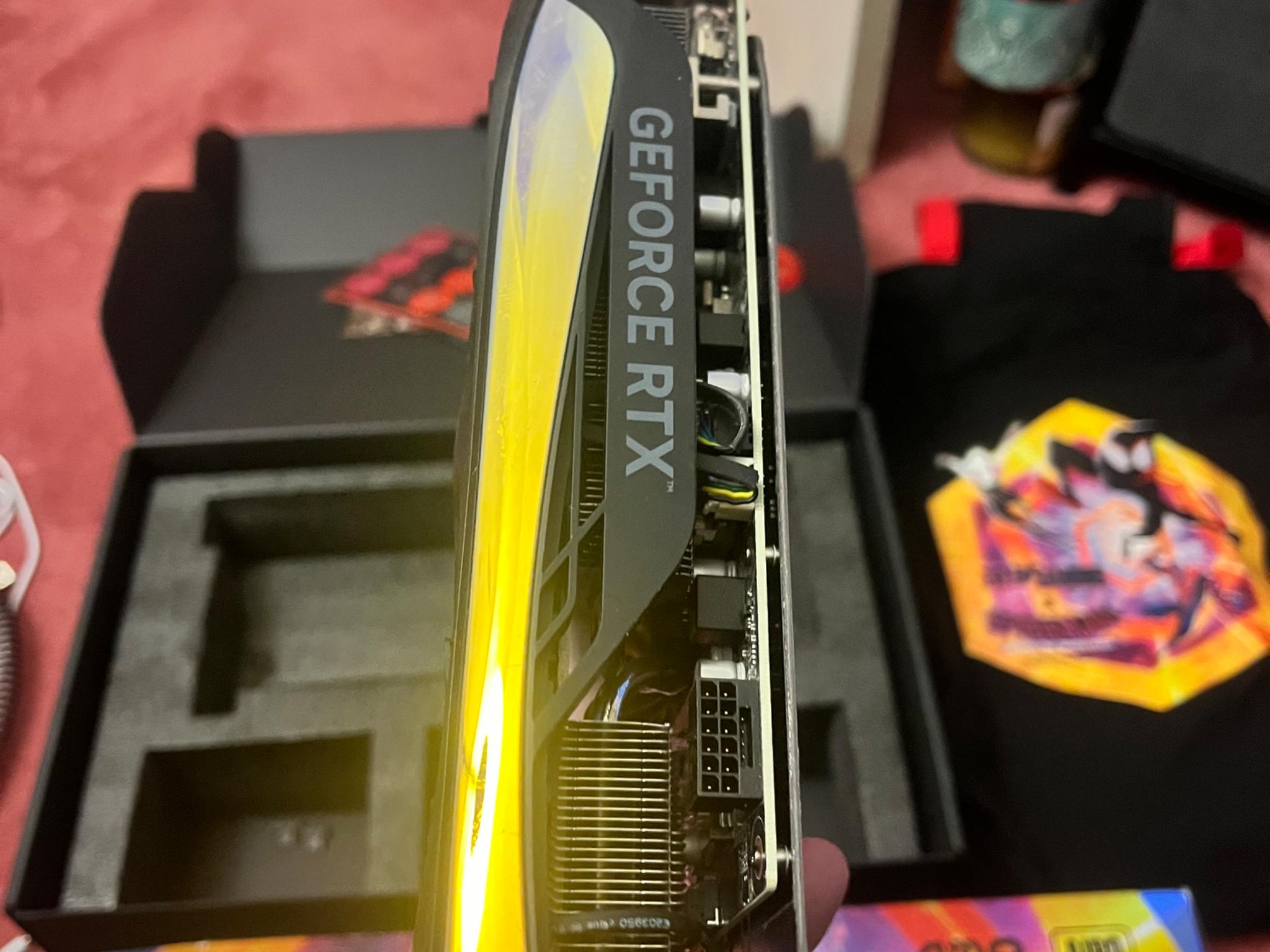ZOTAC GAMING GEFORCE RTX 4070 AMP AIRO SPIDER-MAN™: Across the Spider-Verse Bundle ZT-D40700F-10SMP