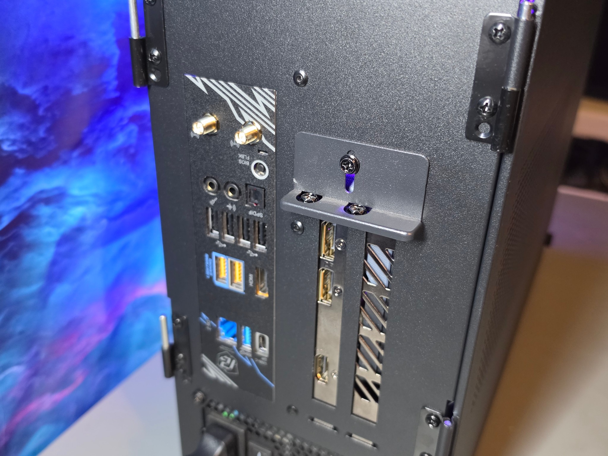 Gigabyte RX 9060 XT 16gb + Ryzen 9600x ITX PC Build #91