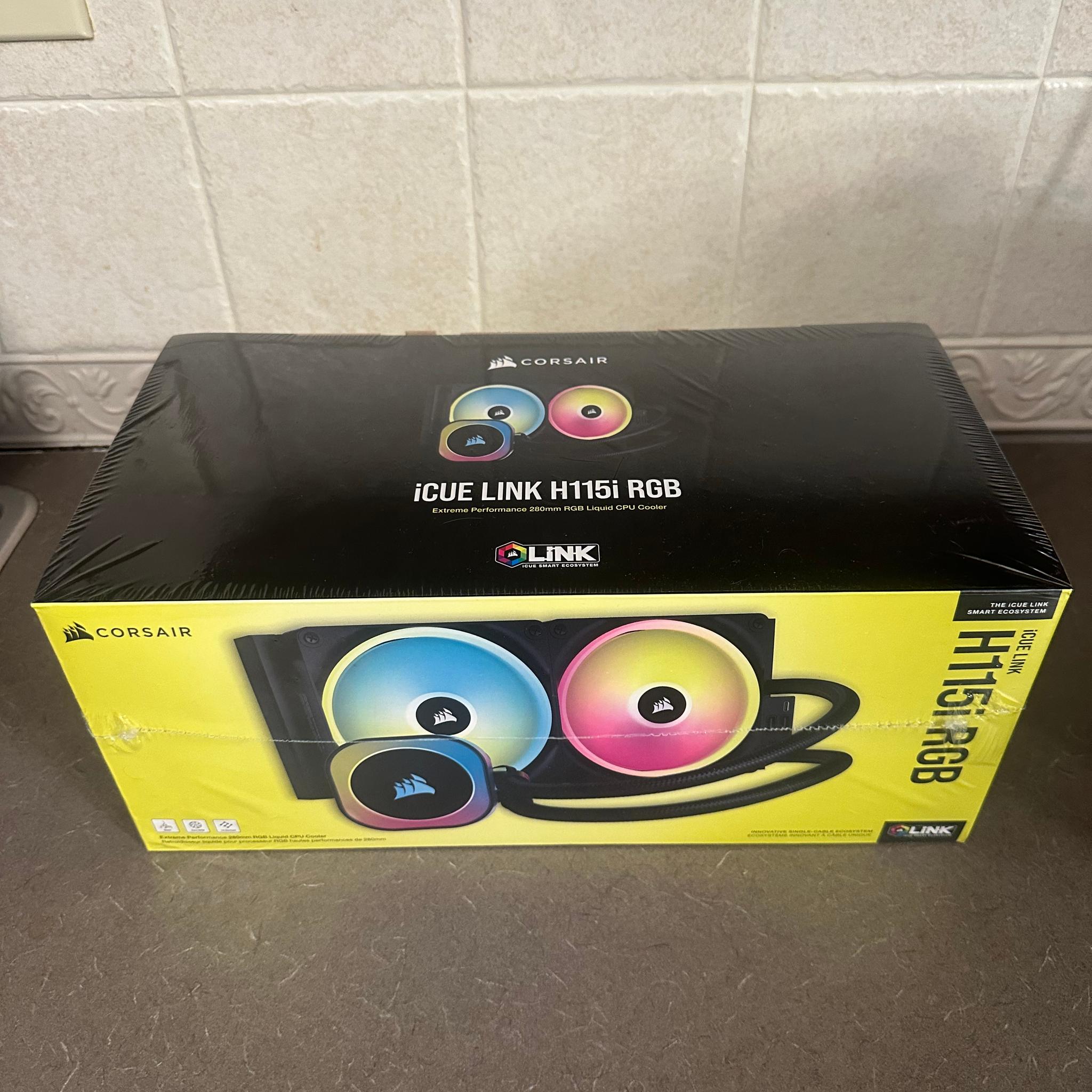 CORSAIR iCUE Link H115i RGB Liquid CPU Cooler - 280mm AIO - QX140 RGB Fans - Black