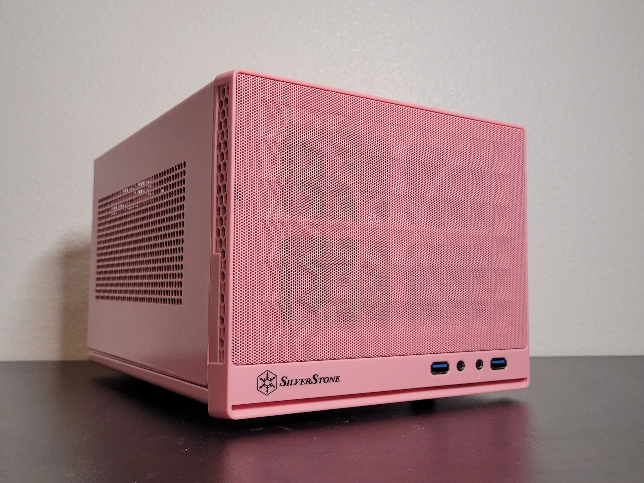 🌸 Pinky 🌸 // Intel i5 7600 // GTX 1060 3GB // 8GB DDR4 // 1TB SSD
