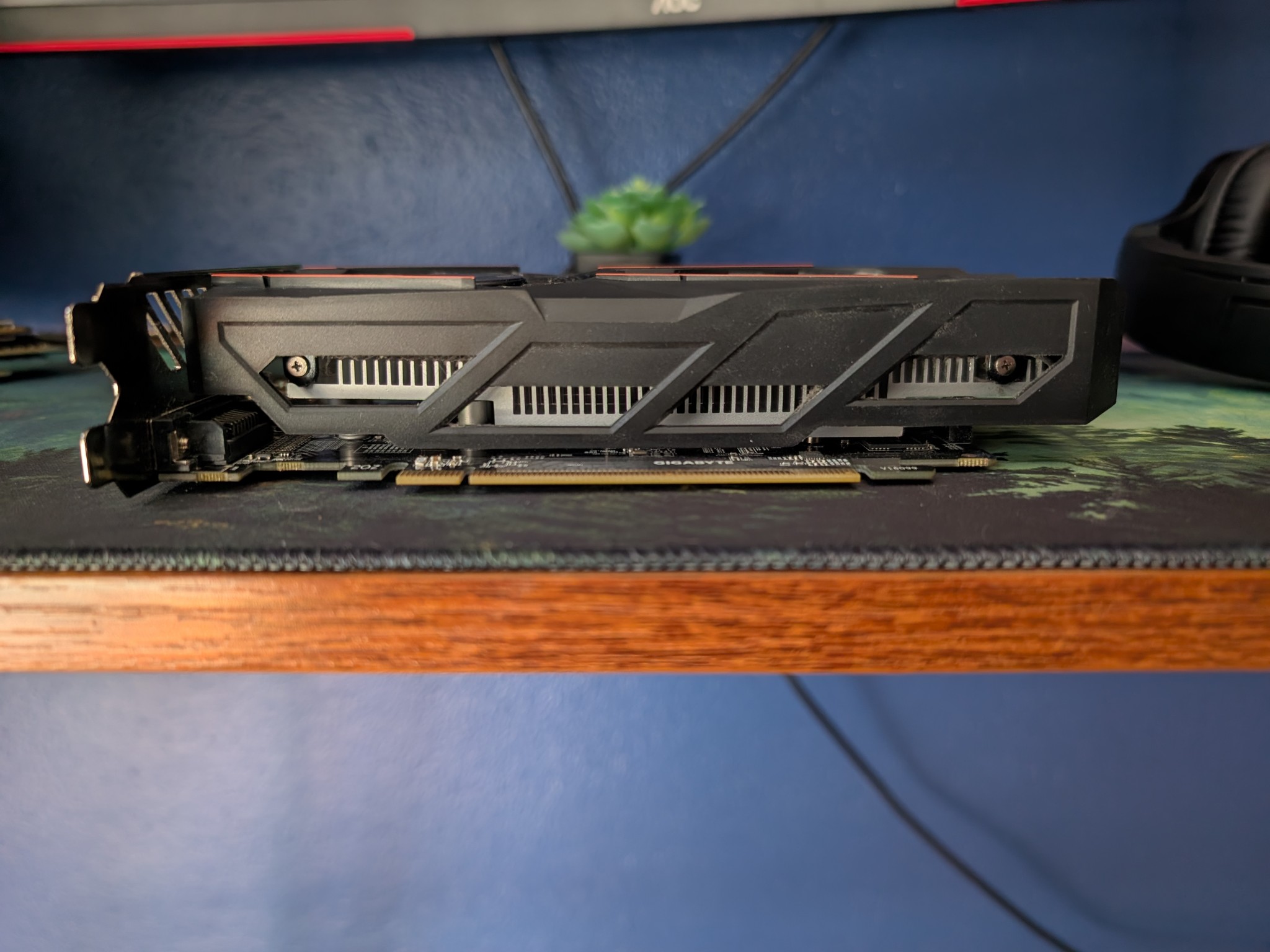 🚀 Gigabyte RX 460 Windforce 4GB OC - Great Value GPU! 🚀