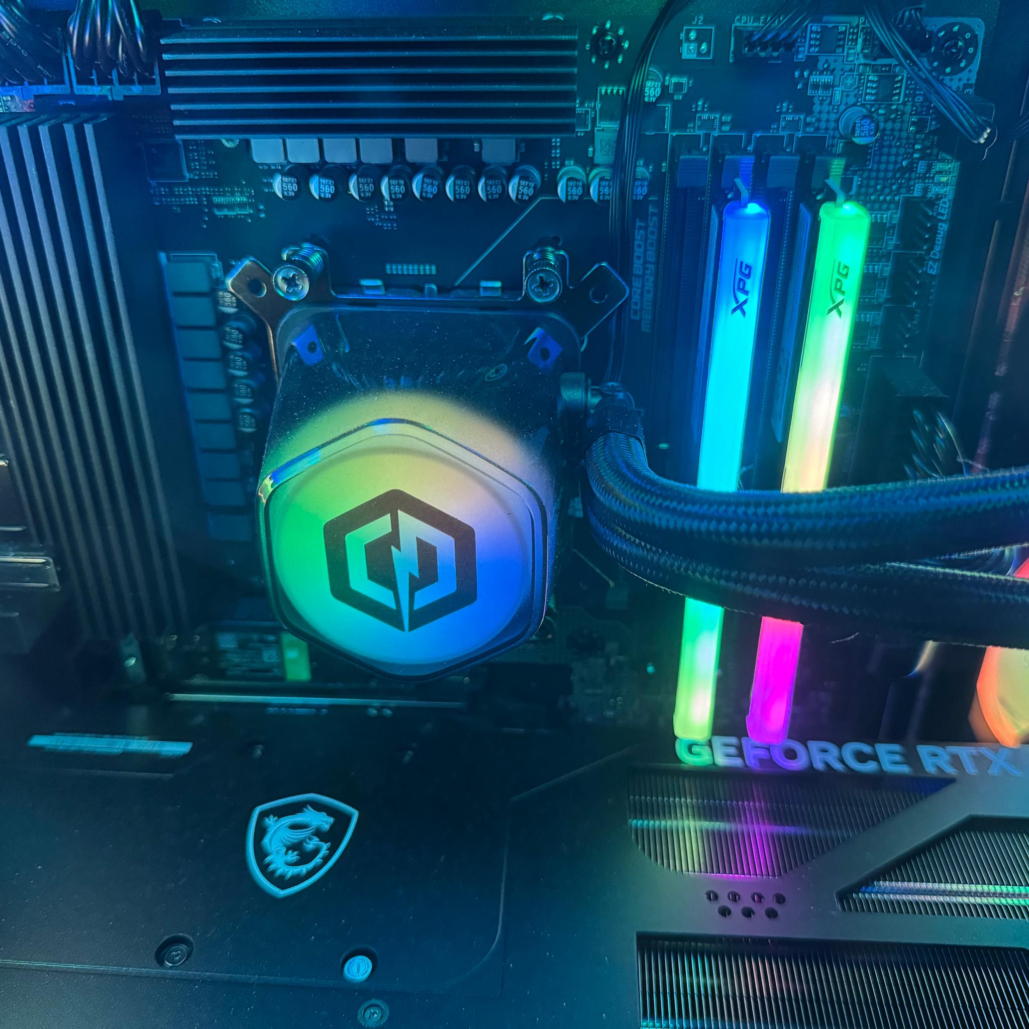 [CyberPowerPC SLC7700WS] | Ryzen 7 9800X3D | RTX 5070 Ti (16GB) | 32GB DDR5 | 2TB NVMe