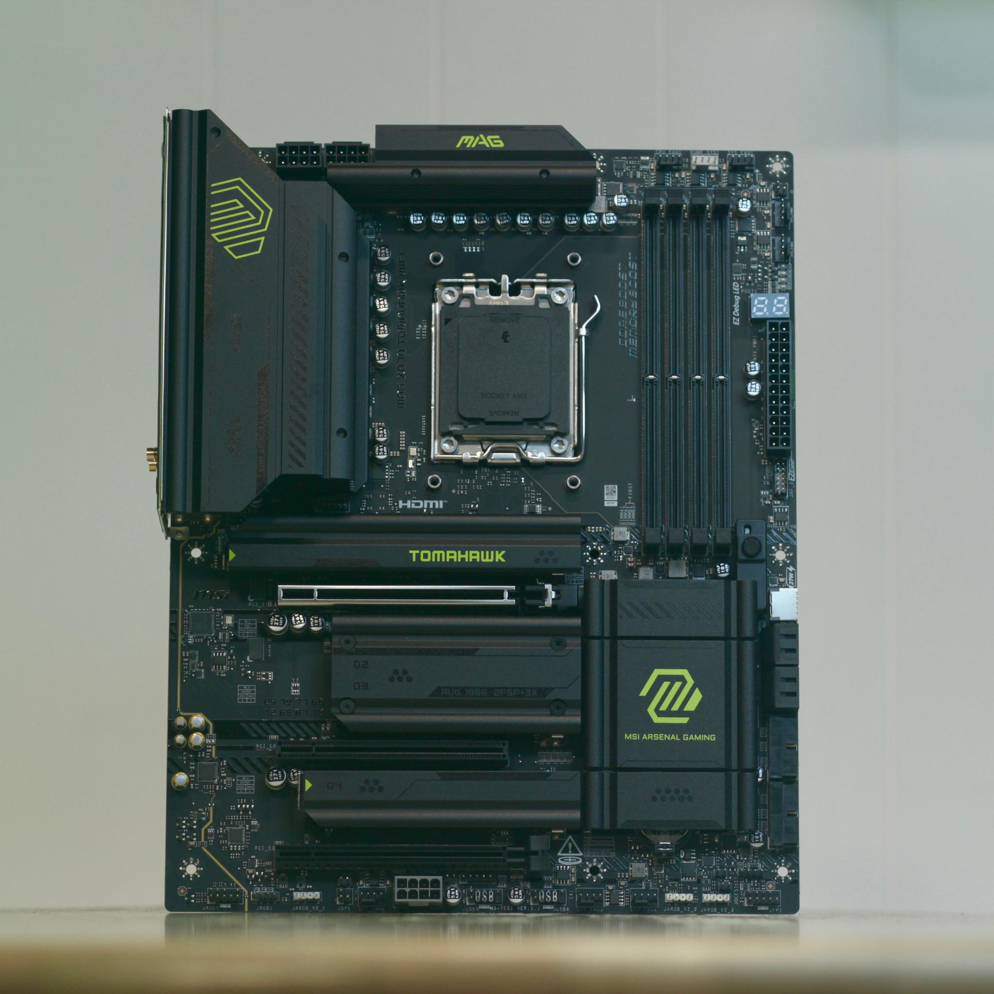 MSI MAG X870 TOMAHAWK WIFI