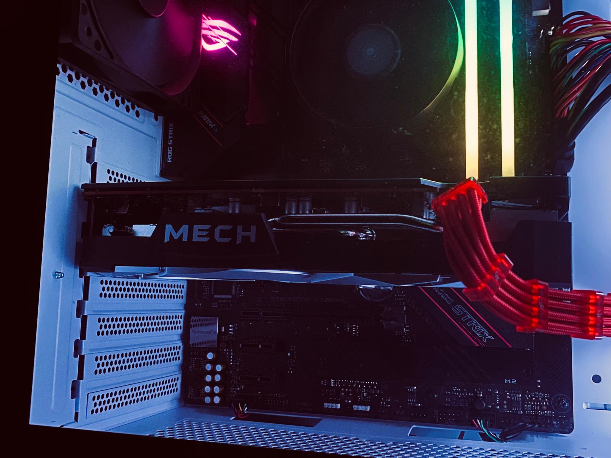 (White)Ryzen 7|RX6600|Rog Strix B550-F|16GB RAM T-Force Delta RGB|512GB M.2. NVMe SSD|Windows 11 Pro