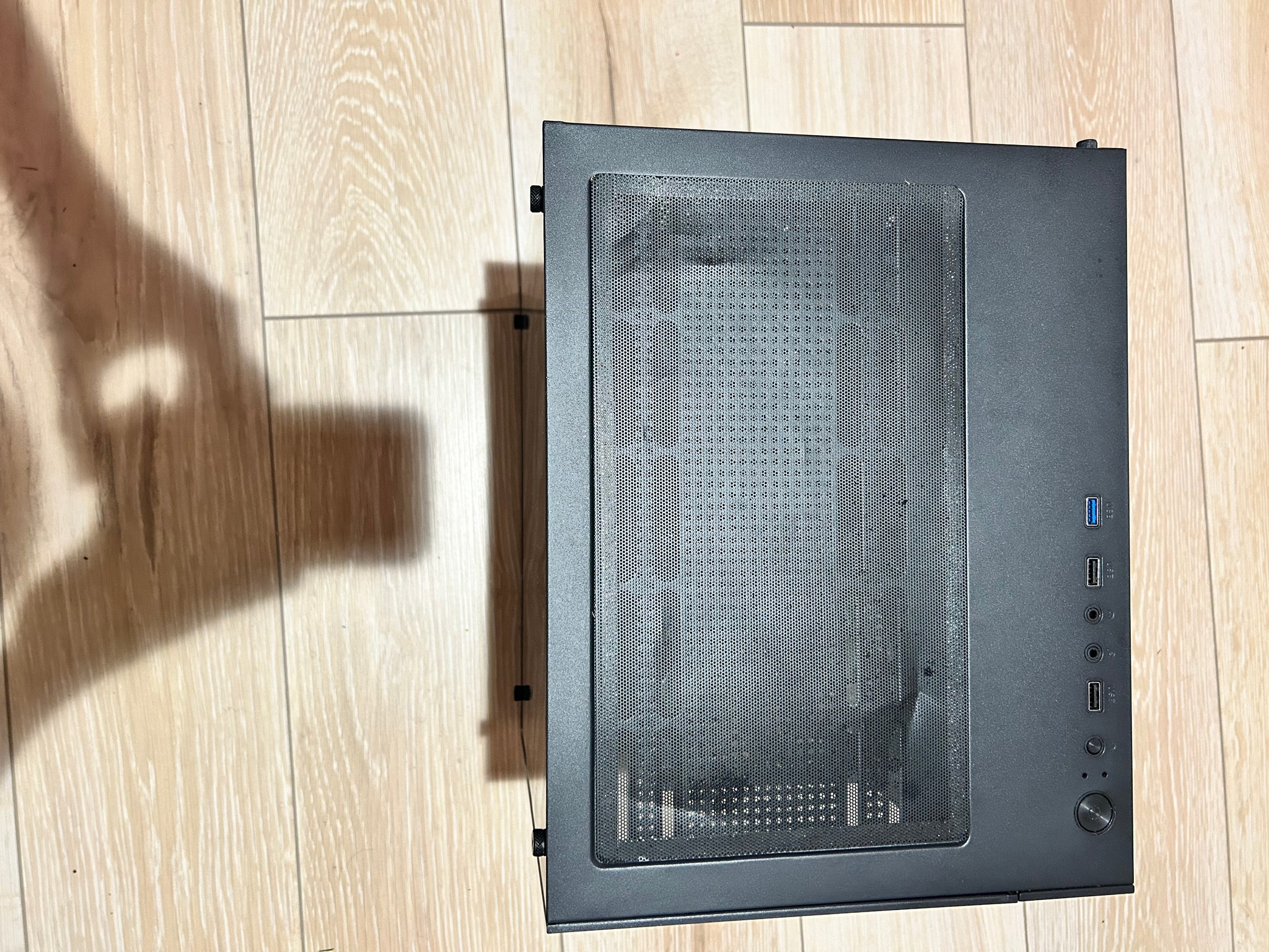 Radeon RX 6800 Custom Gaming PC - Ryzen 5 7500F | Needs PSU & Storage