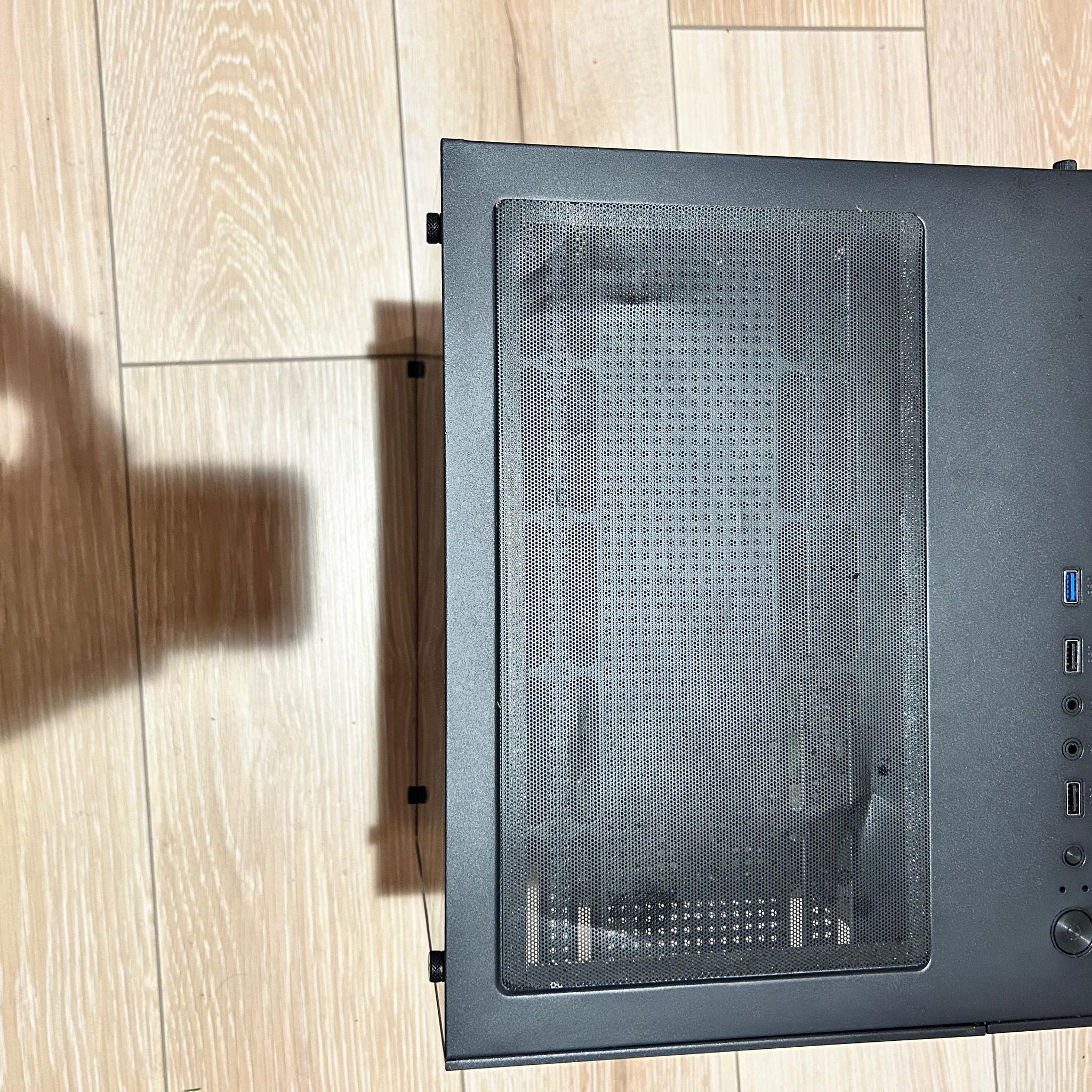 Radeon RX 6800 Custom Gaming PC - Ryzen 5 7500F | Needs PSU & Storage