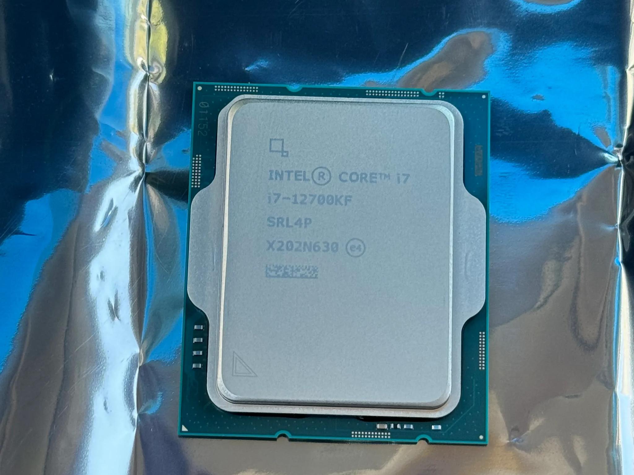 Intel Core i7-12700KF Gaming Desktop Processor 12 (8P+4E) Cores up to 5.0 GHz Unlocked LGA1700