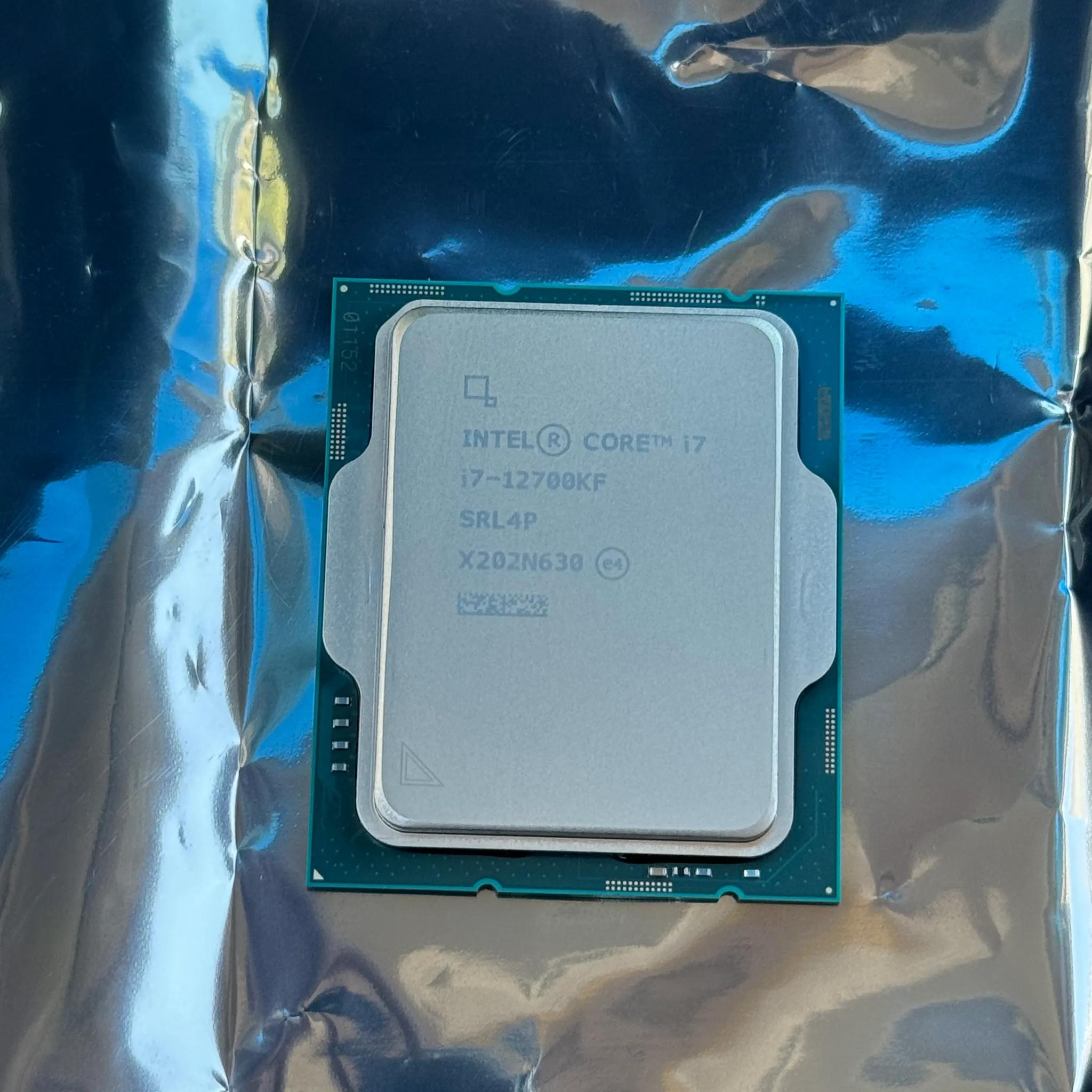 Intel Core i7-12700KF Gaming Desktop Processor 12 (8P+4E) Cores up to 5.0 GHz Unlocked LGA1700