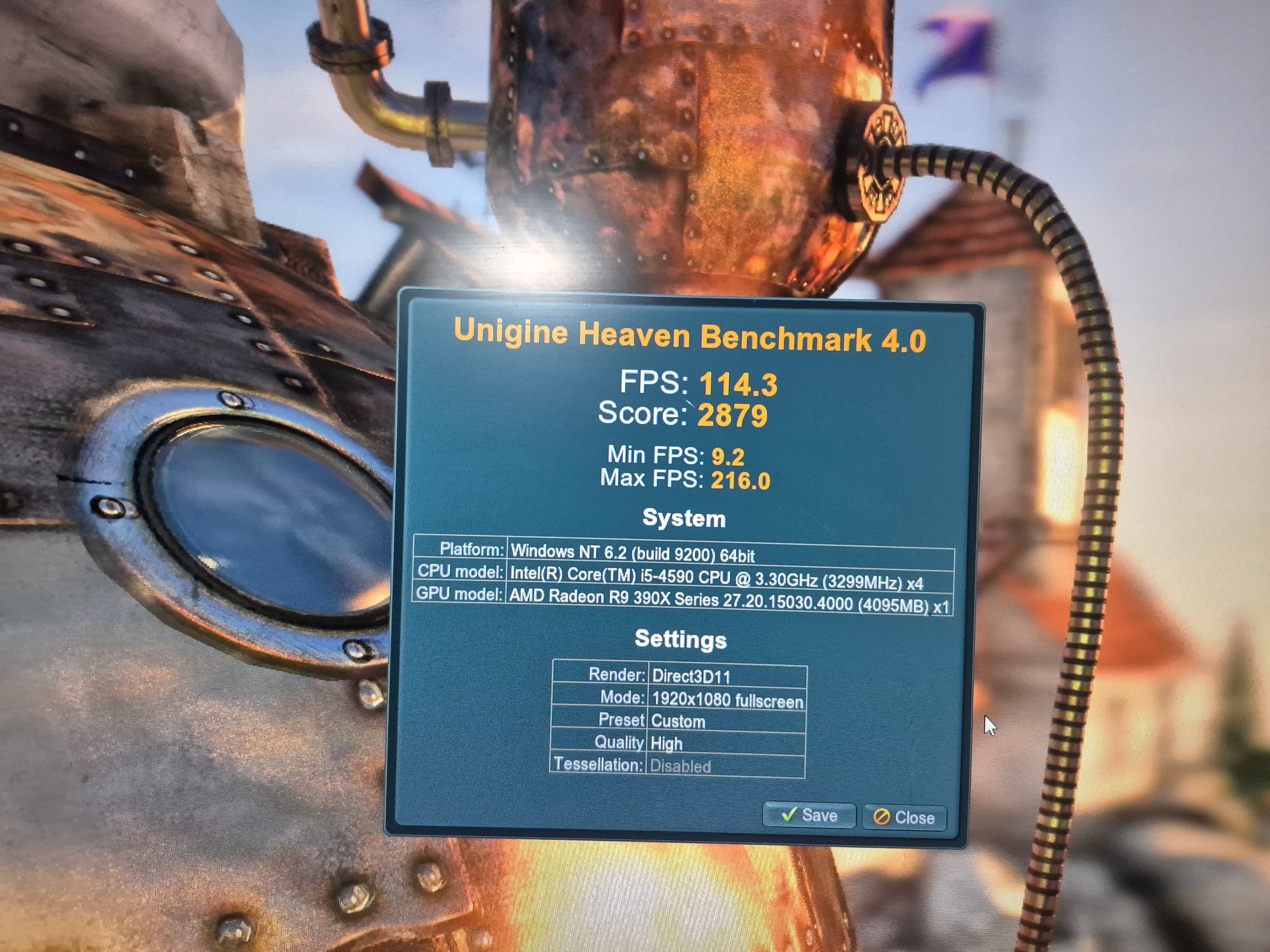 Budget Minimalist | 80 FPS Fortnite| i5-4590, 16GB RAM, 300GB SSD, AMD R9 390 8GB, Win10
