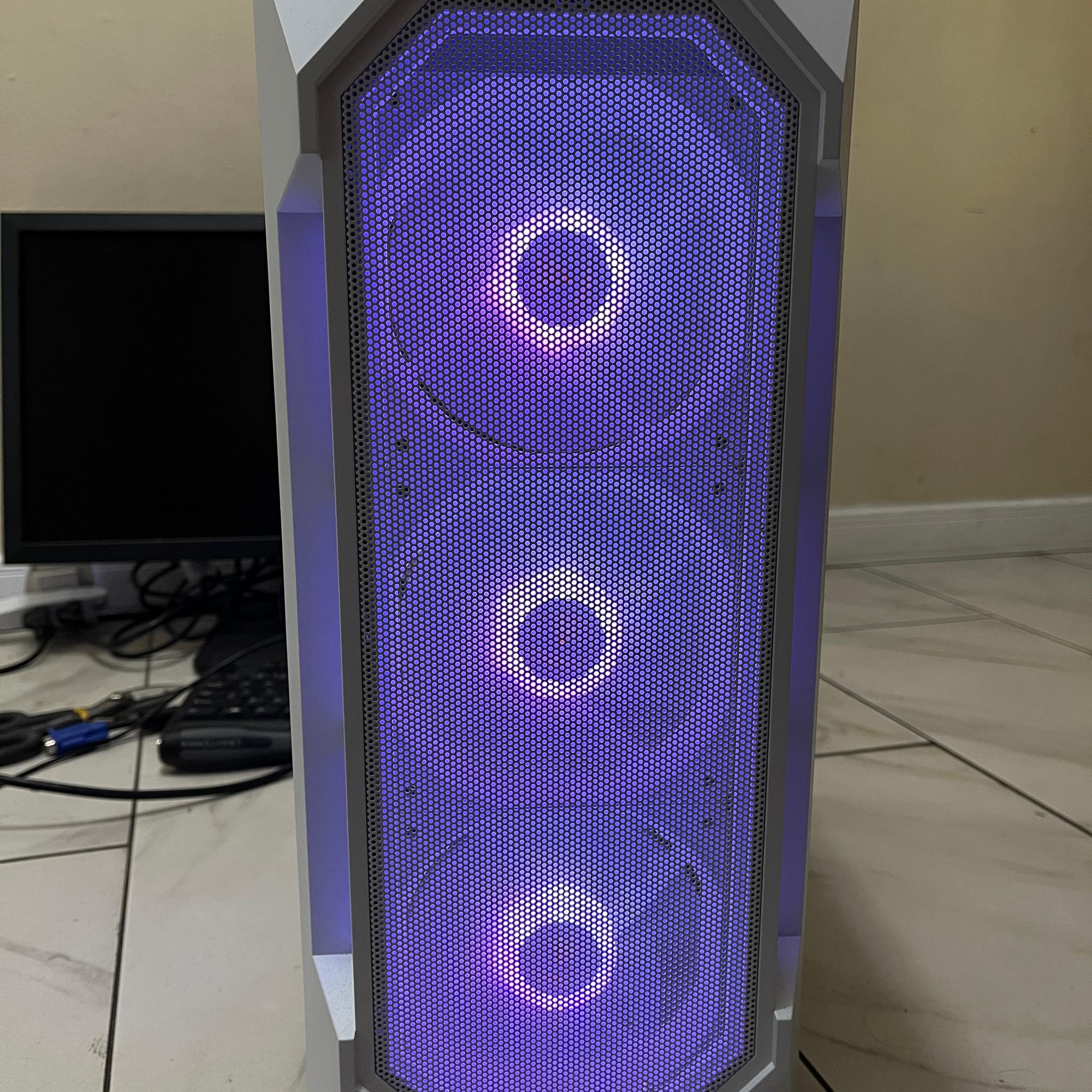 🟠🔥NVIDIA RTX 2070, Intel i7-7700k, 12GB RAM, 500 GB SSD, High Performance RGB Gaming PC 🖥️🟢