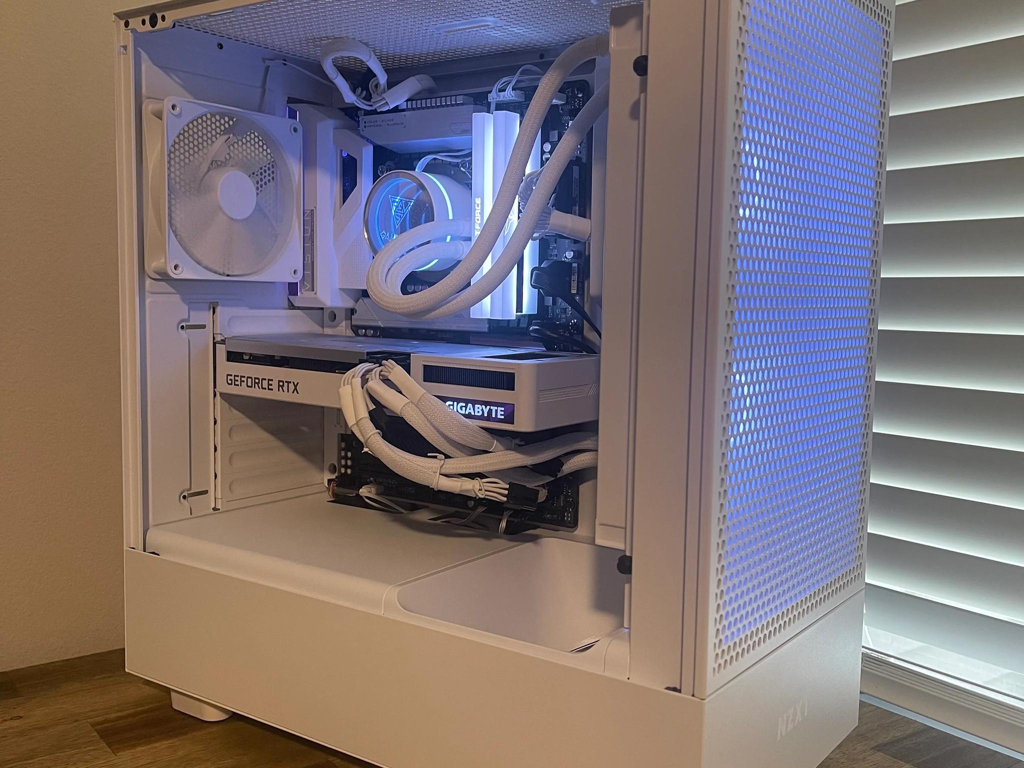 Cosmic Commander | i5-11600k, 32GB, 2.5TB, 3060 Ti